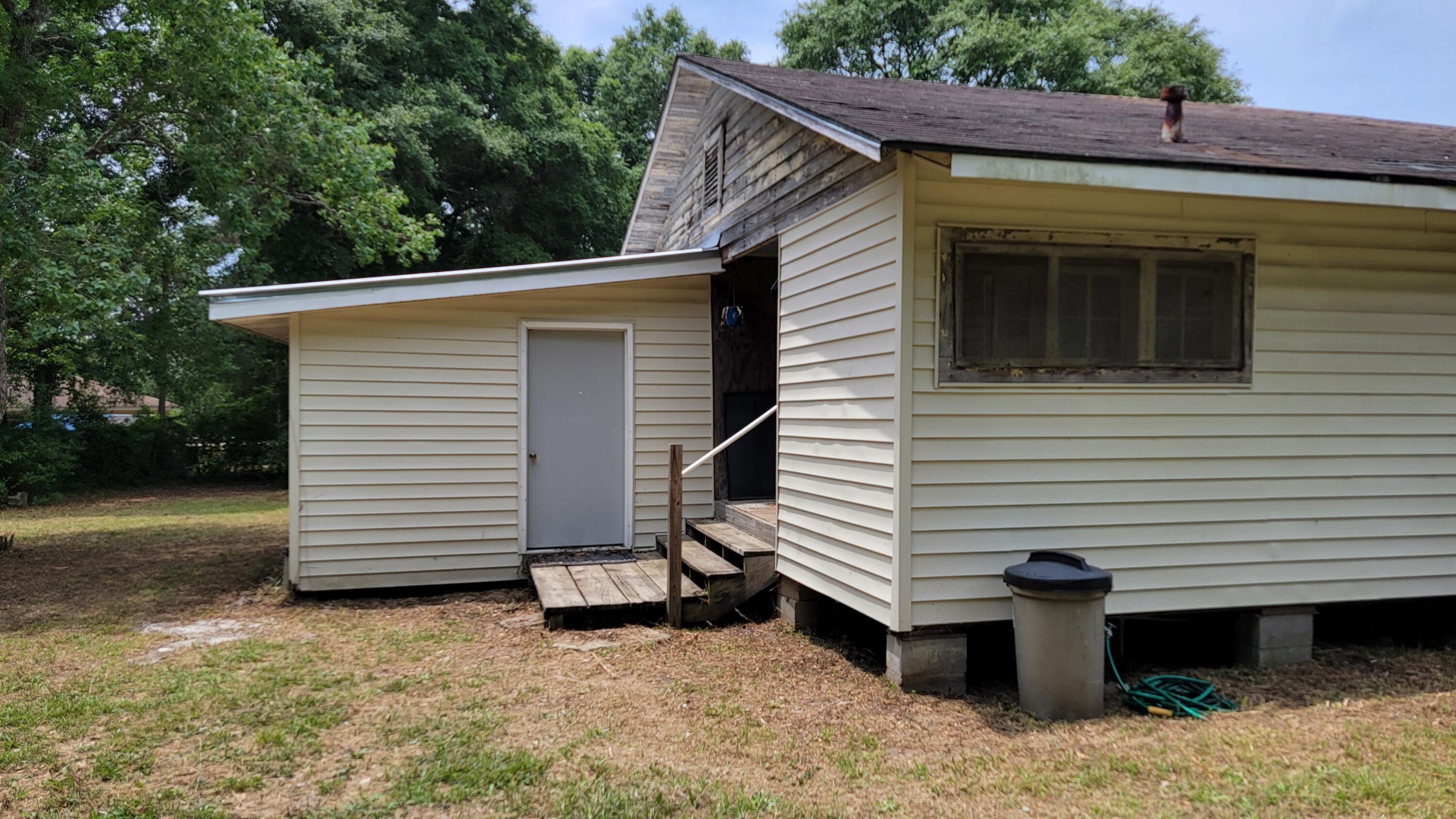 GARDEN CITY - Residential