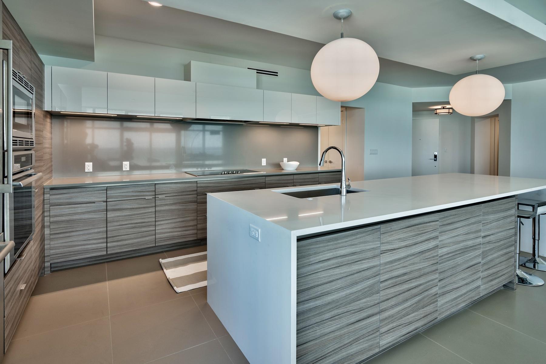 1900 NINETY EIGHT - Residential