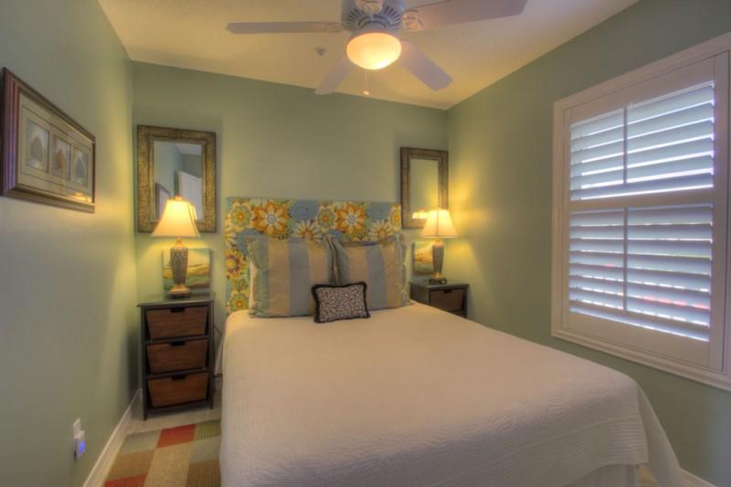 MARAVILLA CONDO 1 - Residential