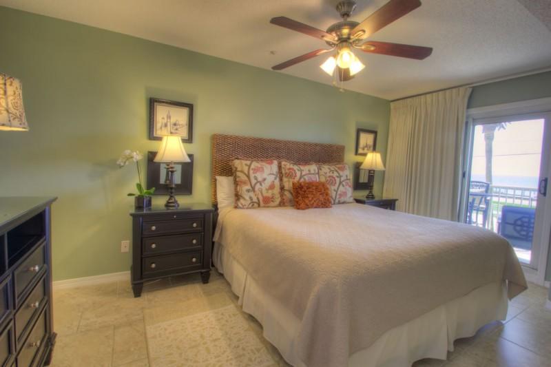 MARAVILLA CONDO 1 - Residential