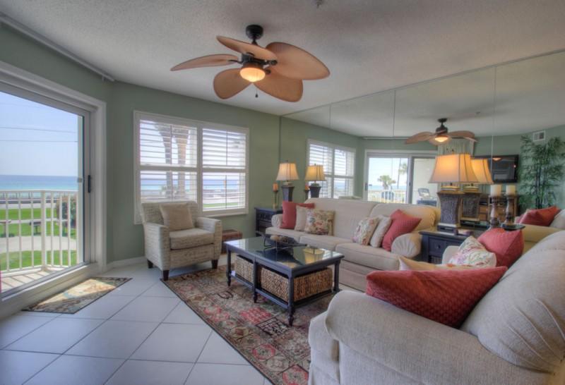 MARAVILLA CONDO 1 - Residential