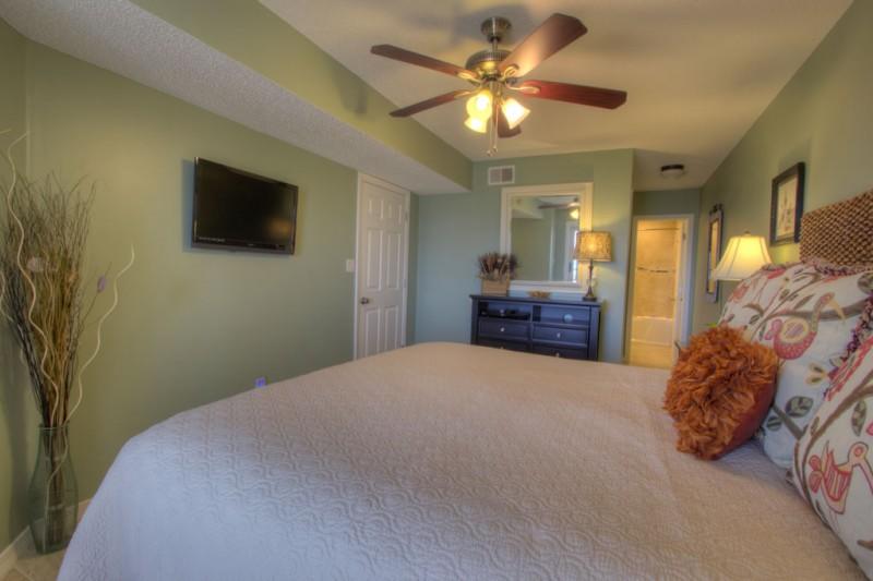 MARAVILLA CONDO 1 - Residential