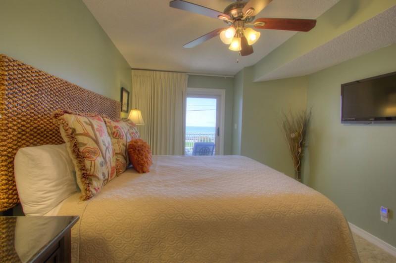 MARAVILLA CONDO 1 - Residential