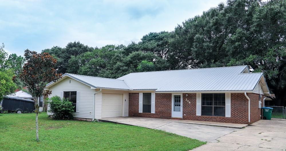LAKEWOOD 1ST ADDN - Residential