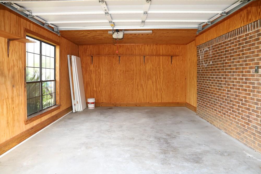 LAKEWOOD 1ST ADDN - Residential