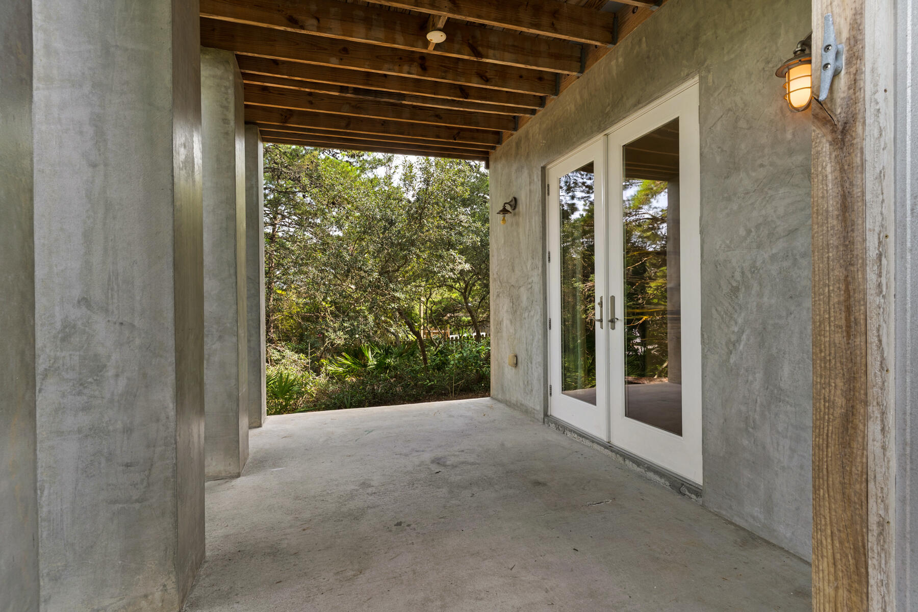 ROLLING DUNES ESTATES - Residential Lease
