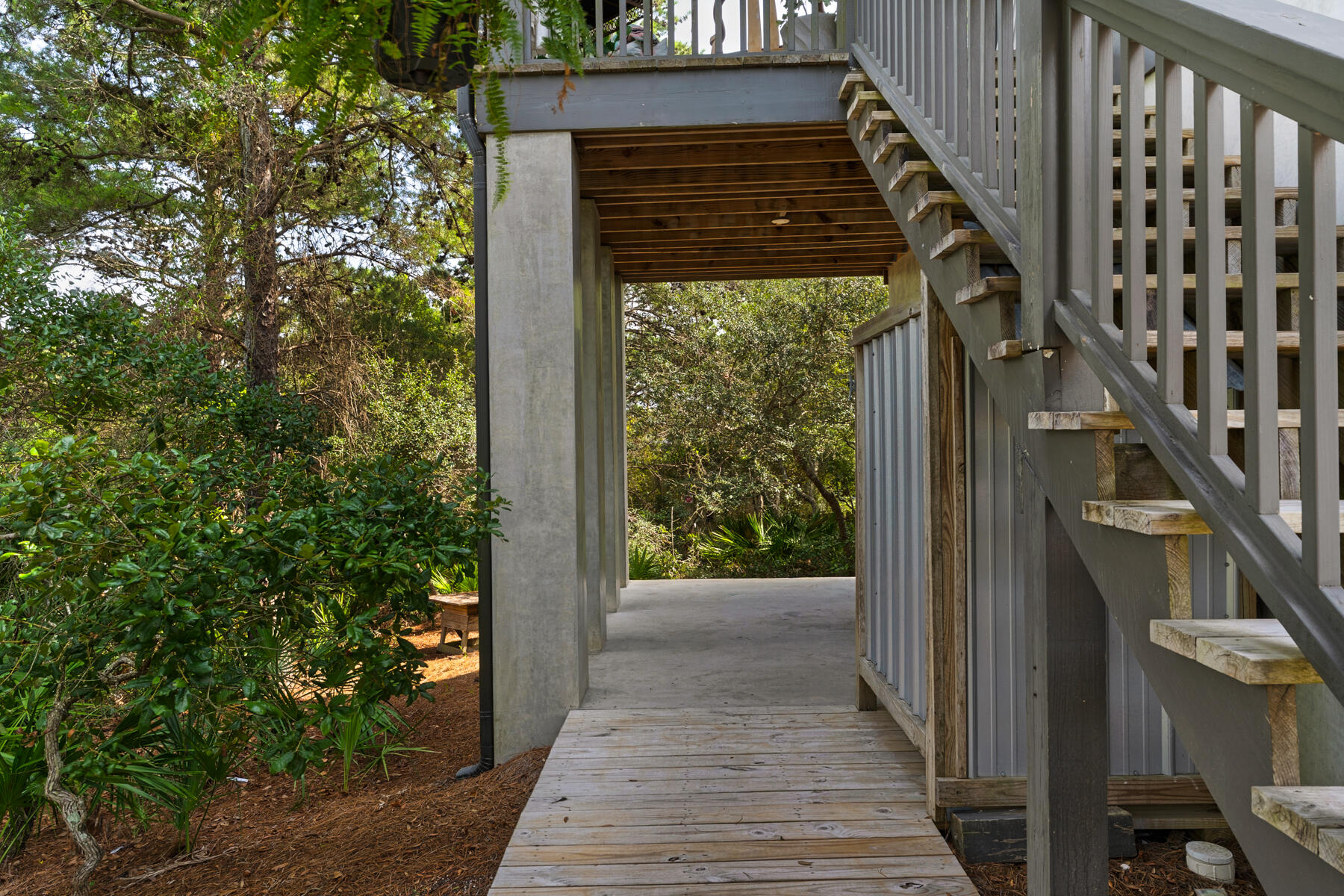 ROLLING DUNES ESTATES - Residential Lease