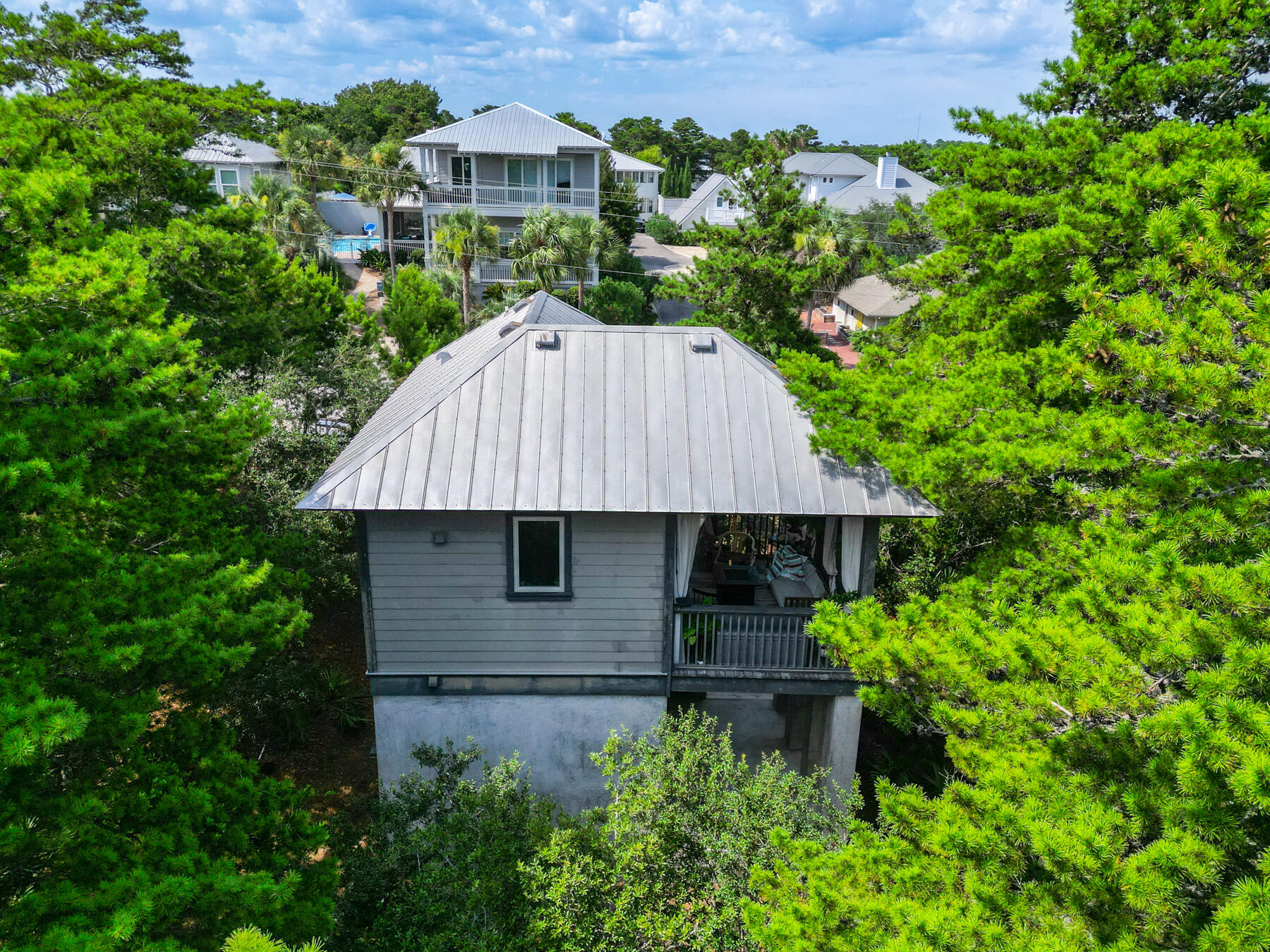 ROLLING DUNES ESTATES - Residential Lease