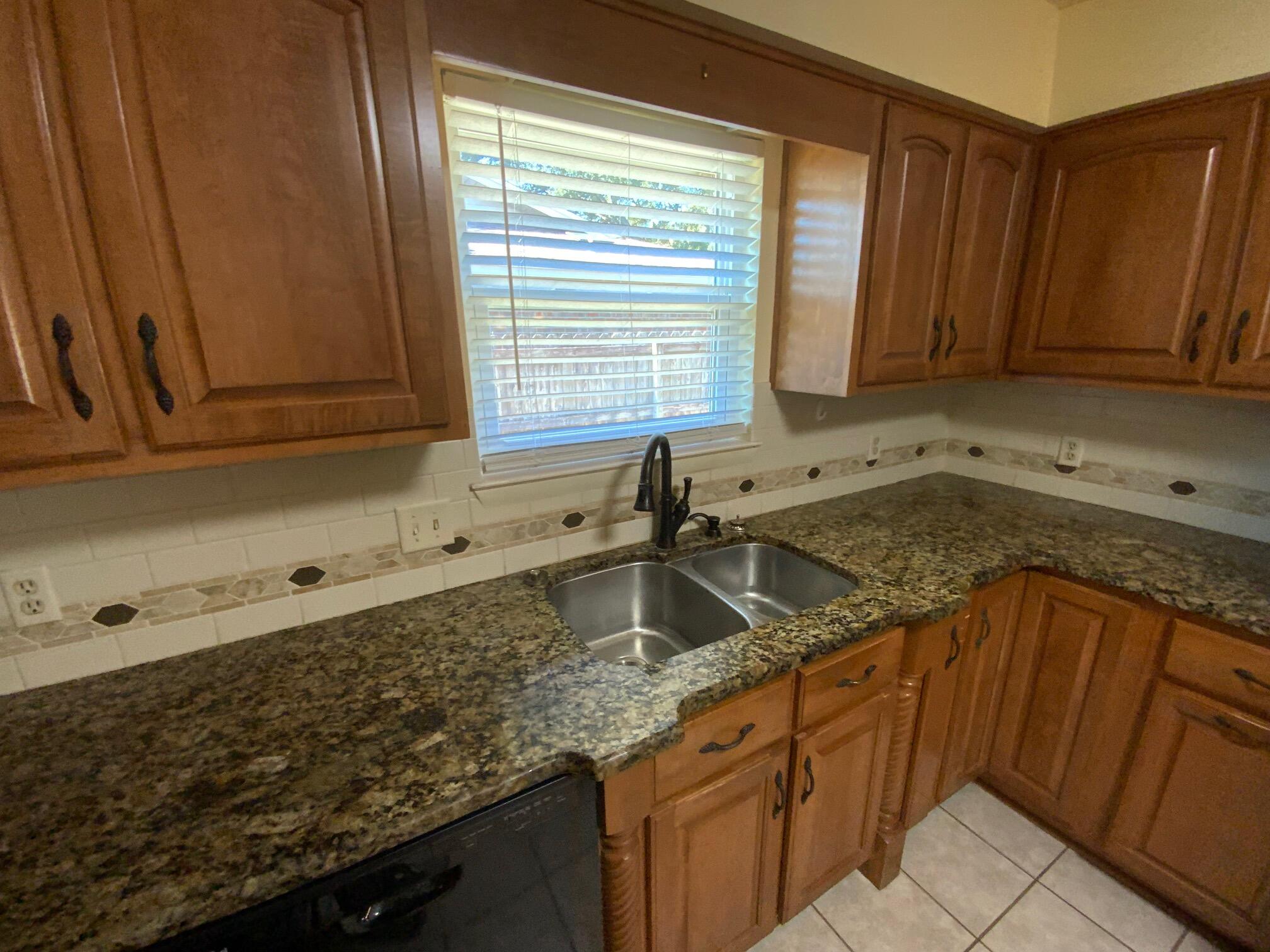 N/A - Residential Lease