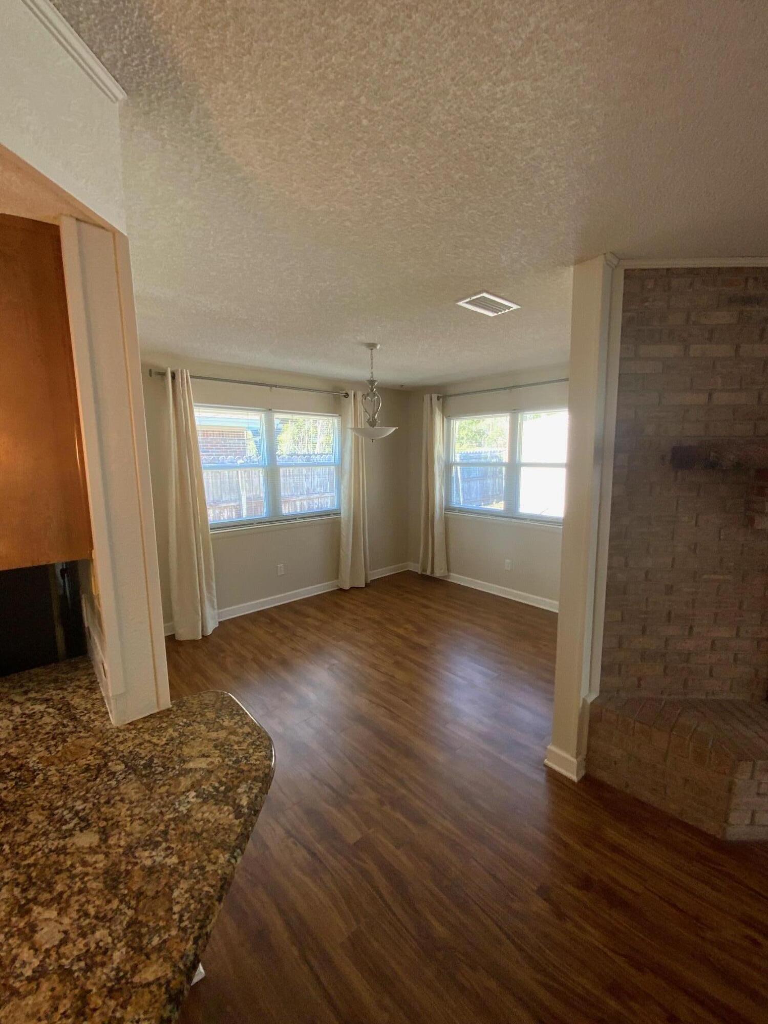 N/A - Residential Lease