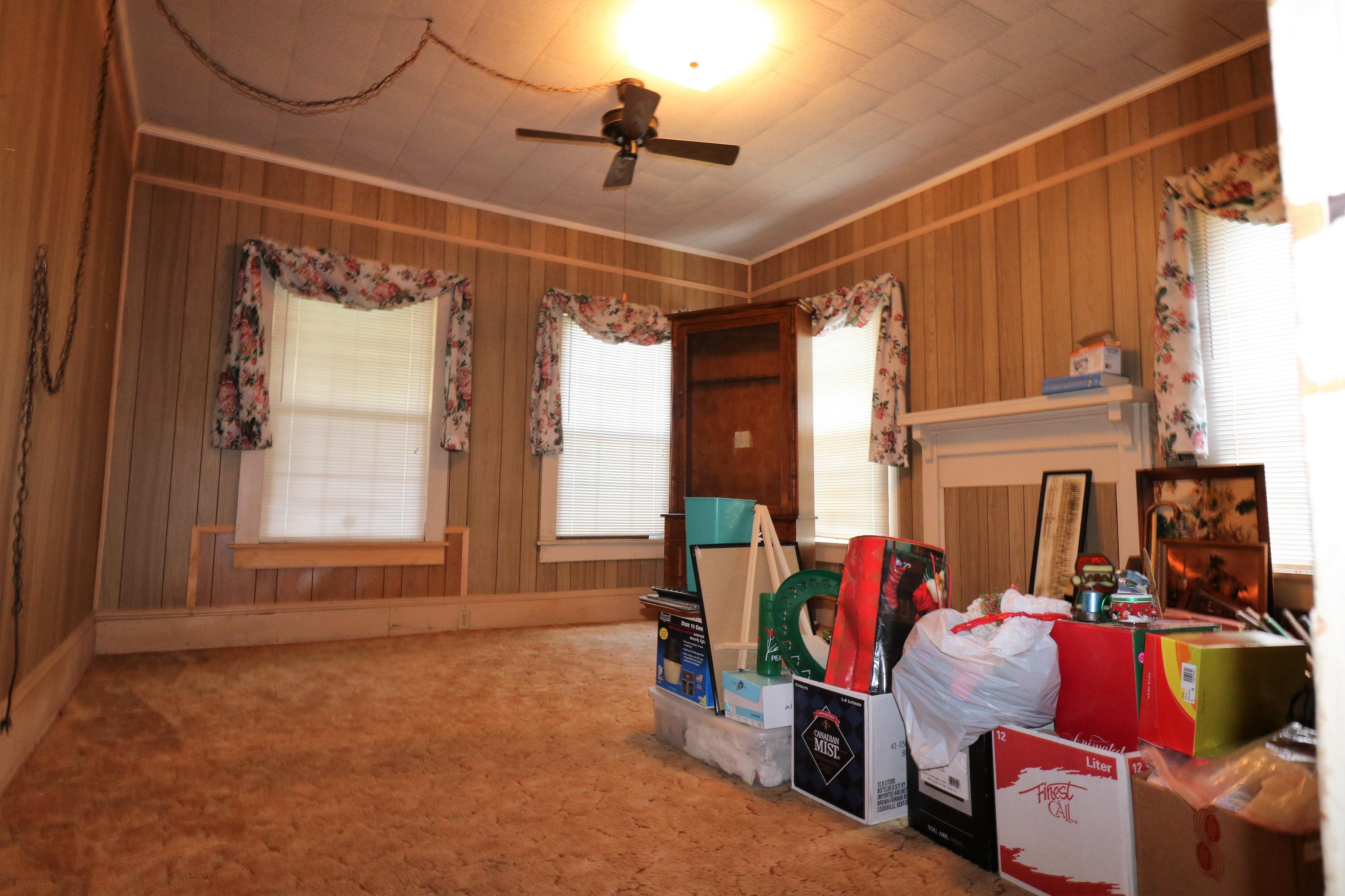 NO RECORDED SUBDIVISION - Residential