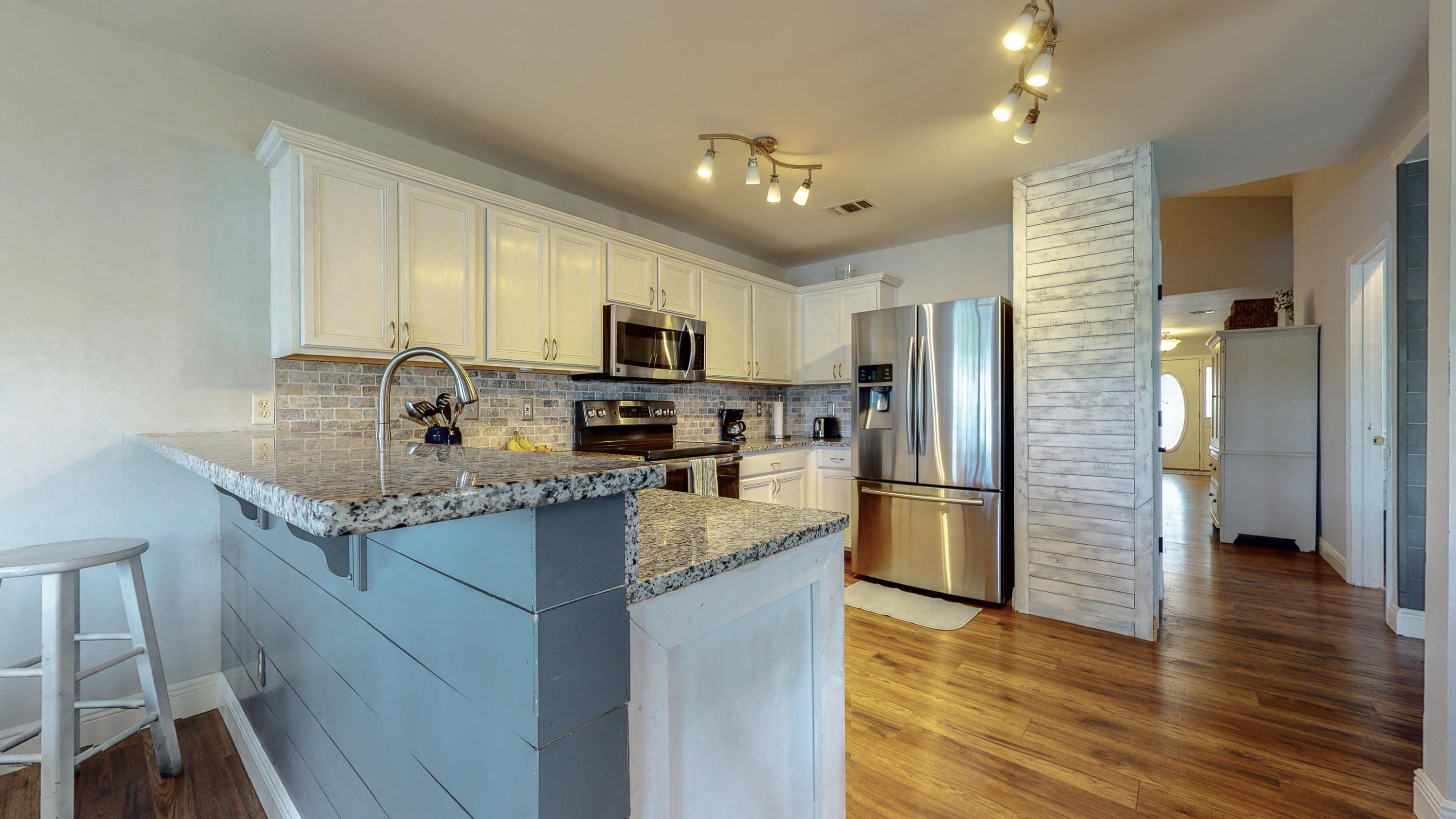 DRIFTWOOD ESTATES - Residential