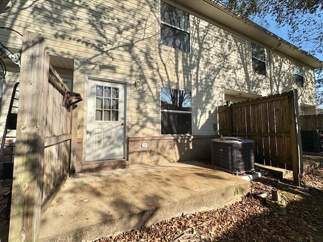 SHAY LIN - Residential Lease