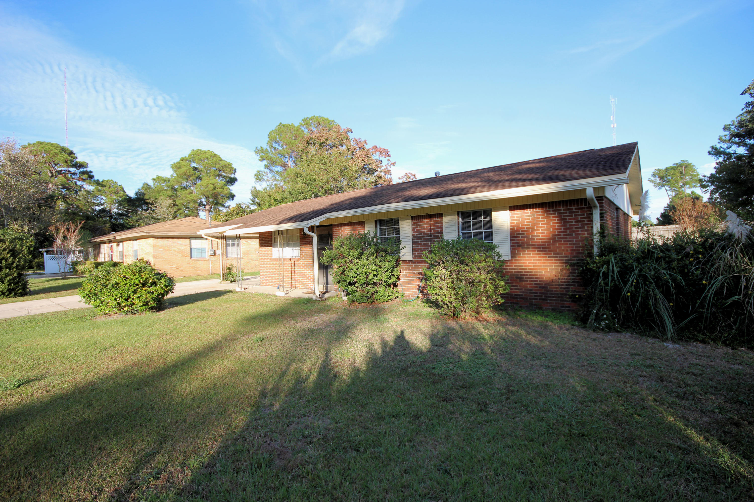 SANTA ROSA PARK 1ST ADDN - Residential