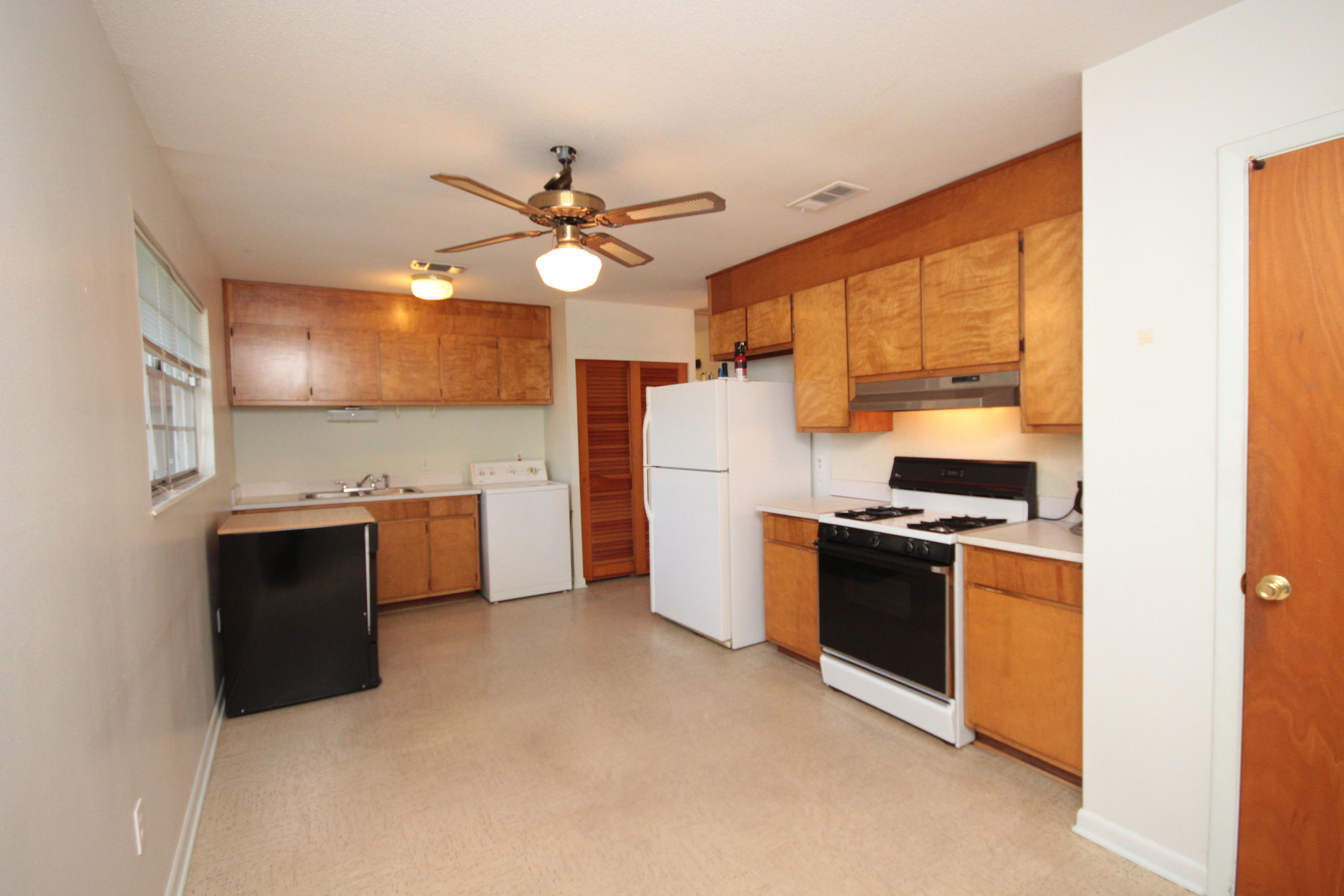 SANTA ROSA PARK 1ST ADDN - Residential