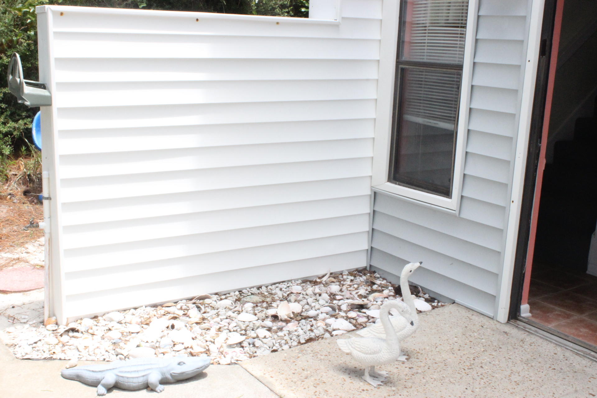 SEAHAUNTS - Residential