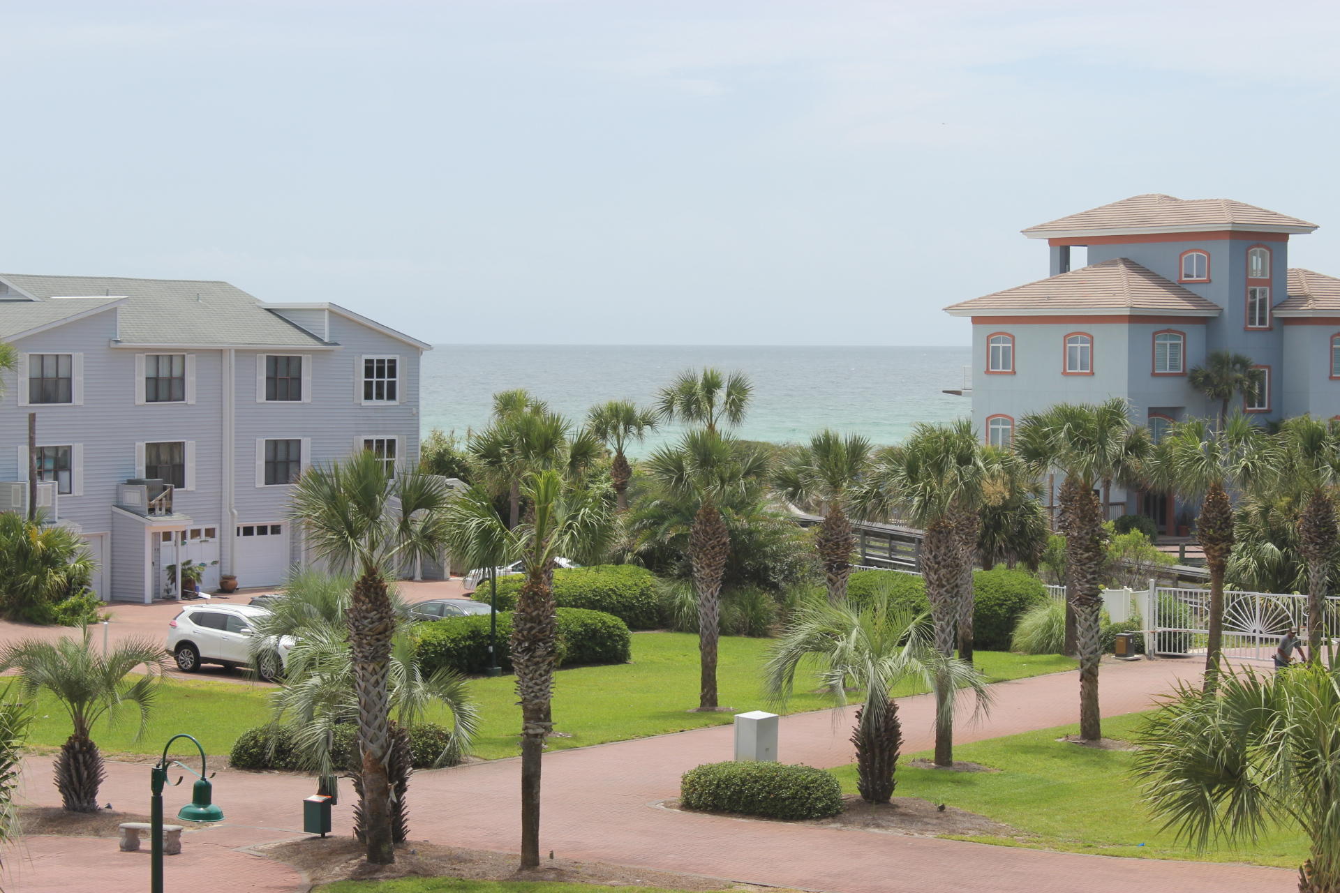 SEAHAUNTS - Residential