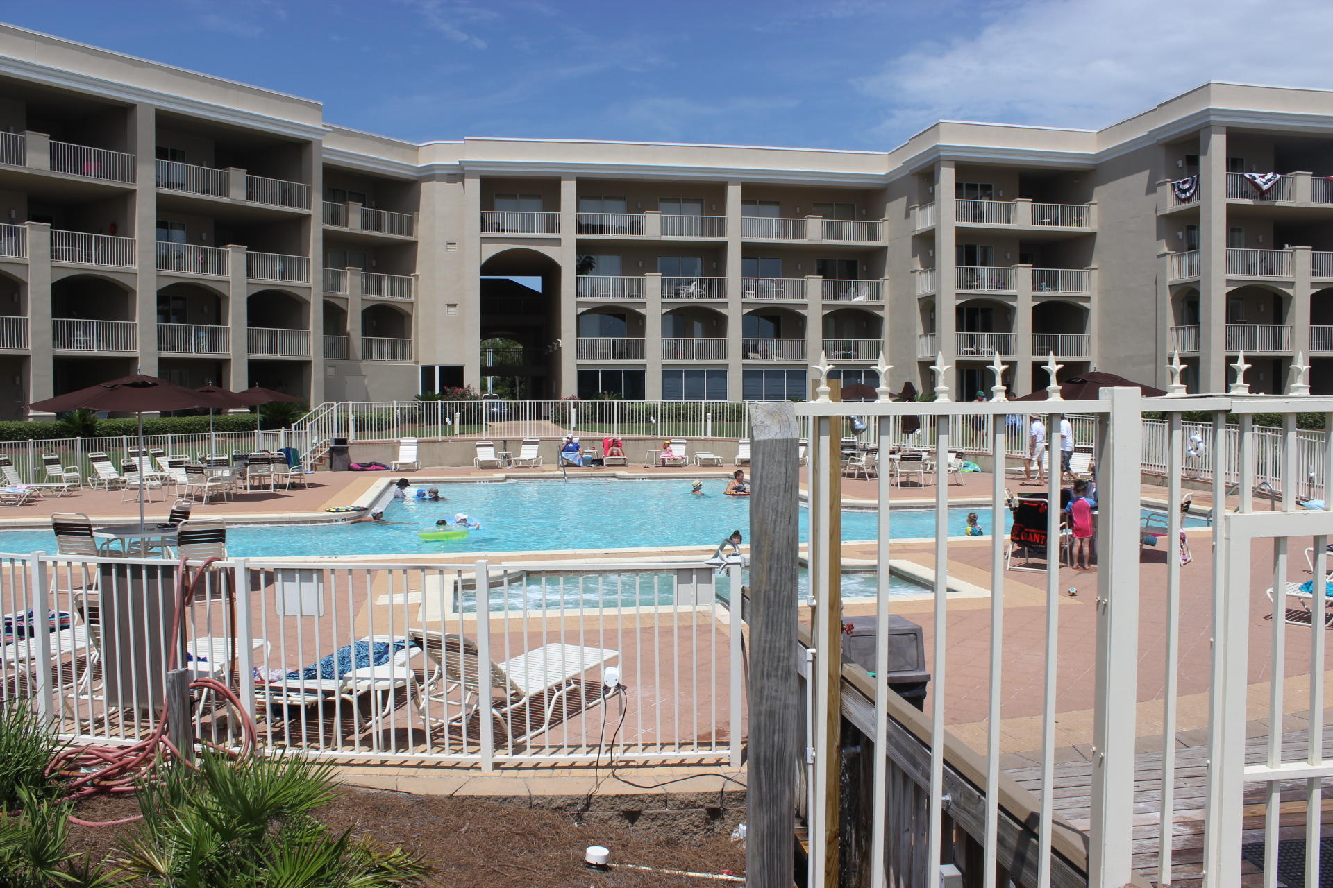 SEAHAUNTS - Residential