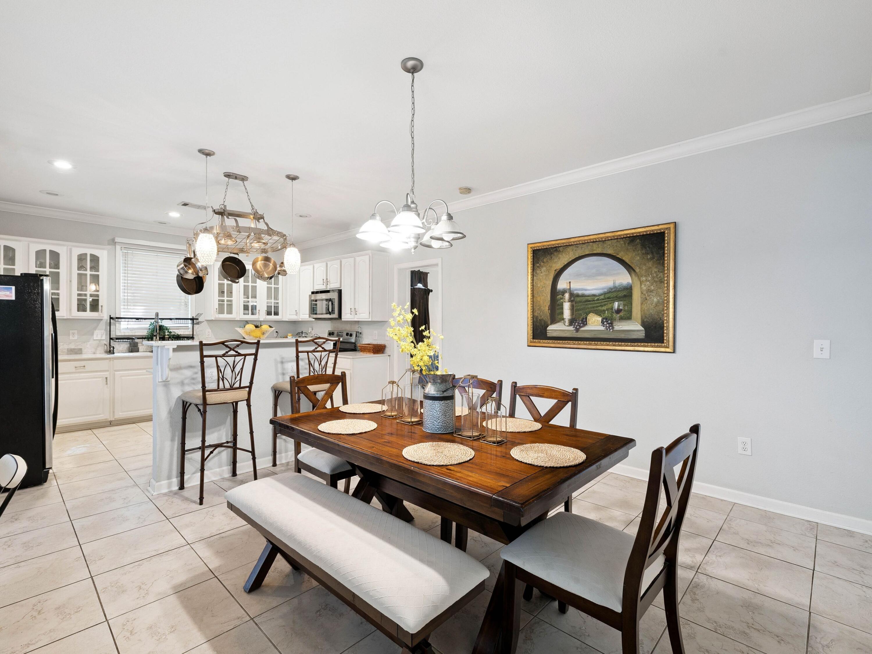 TOWN OF SANTA ROSA - Residential