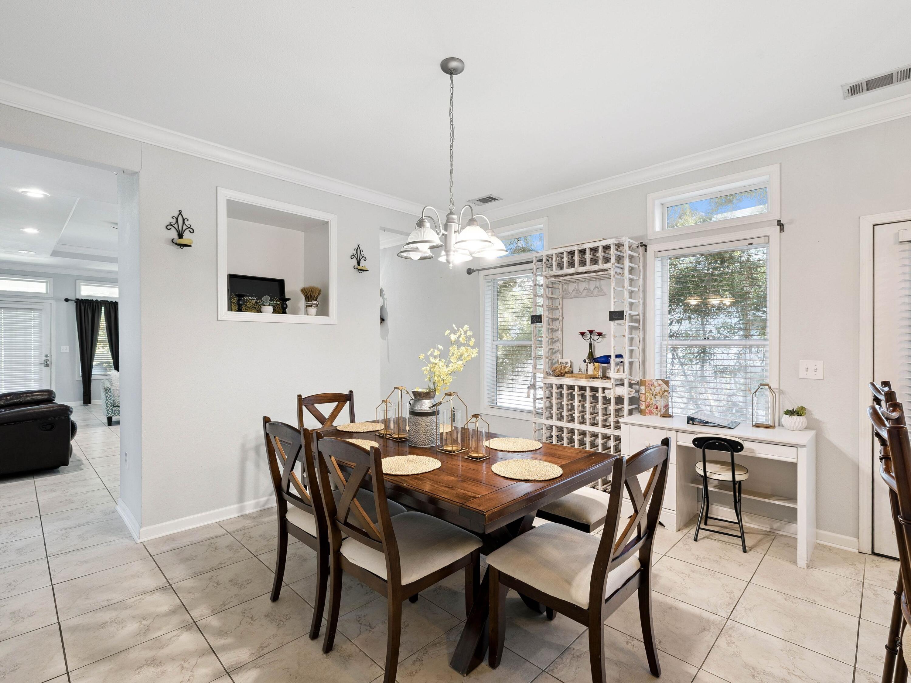 TOWN OF SANTA ROSA - Residential