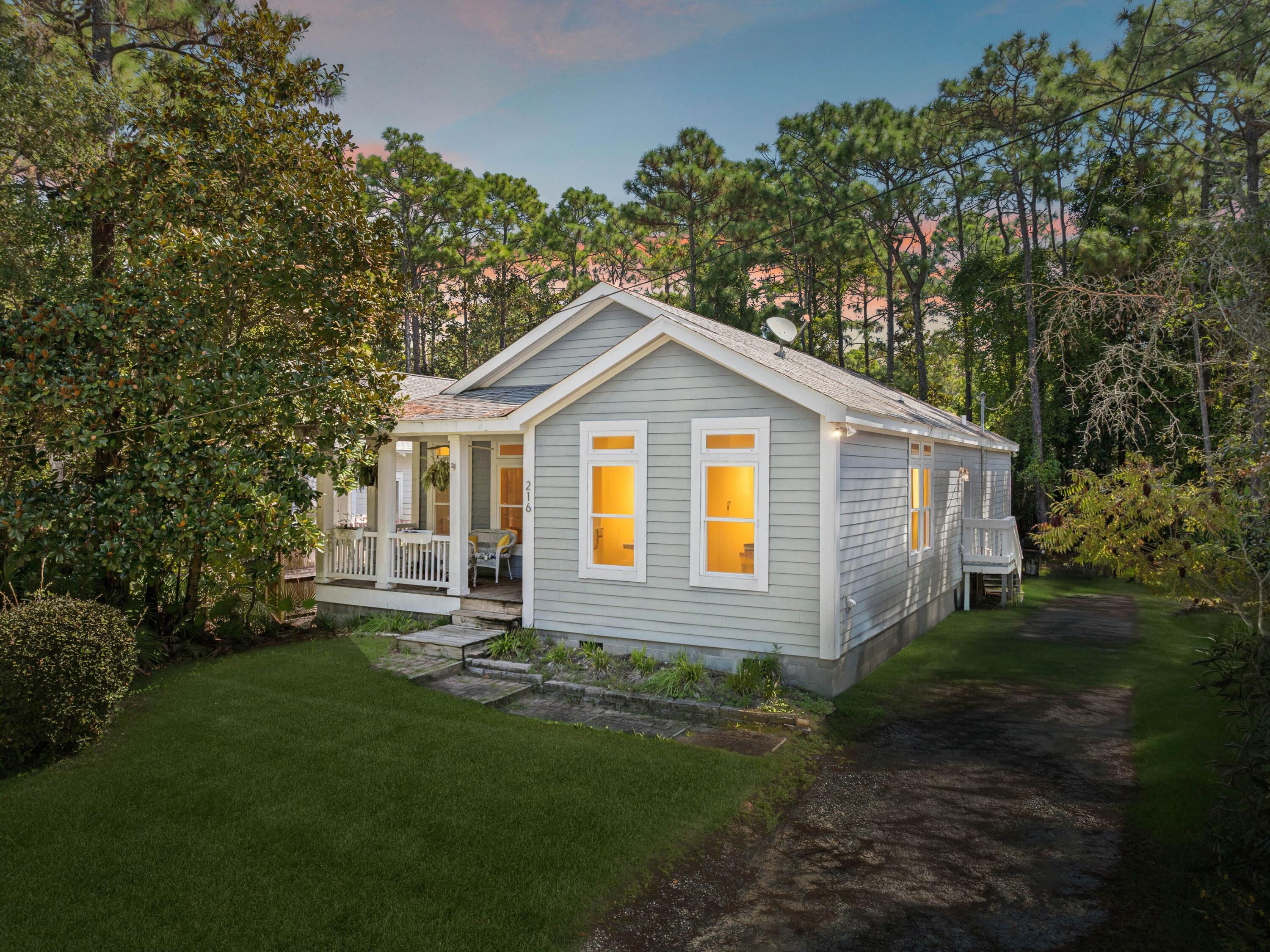 TOWN OF SANTA ROSA - Residential