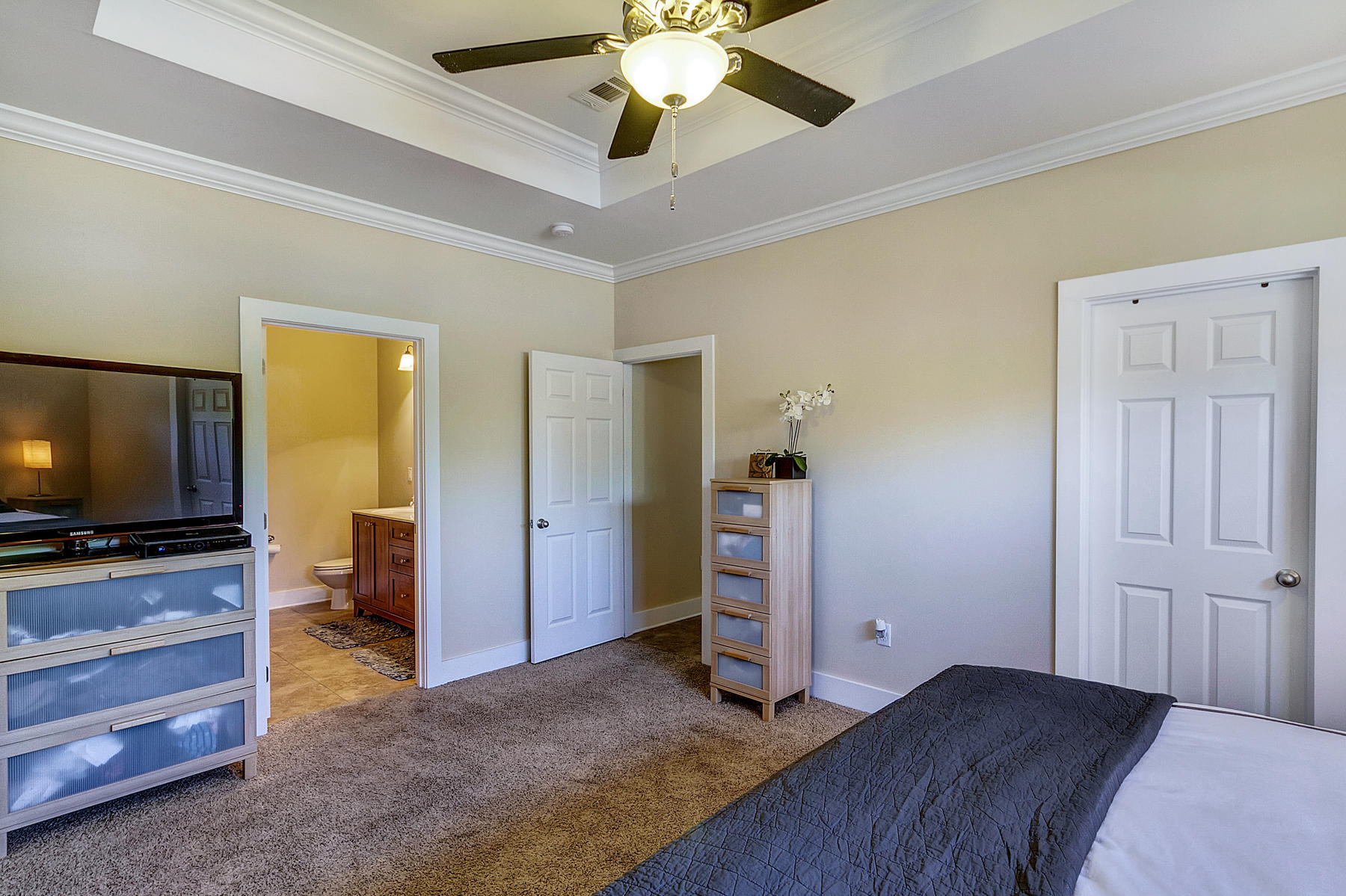 CALUSA BAY - Residential