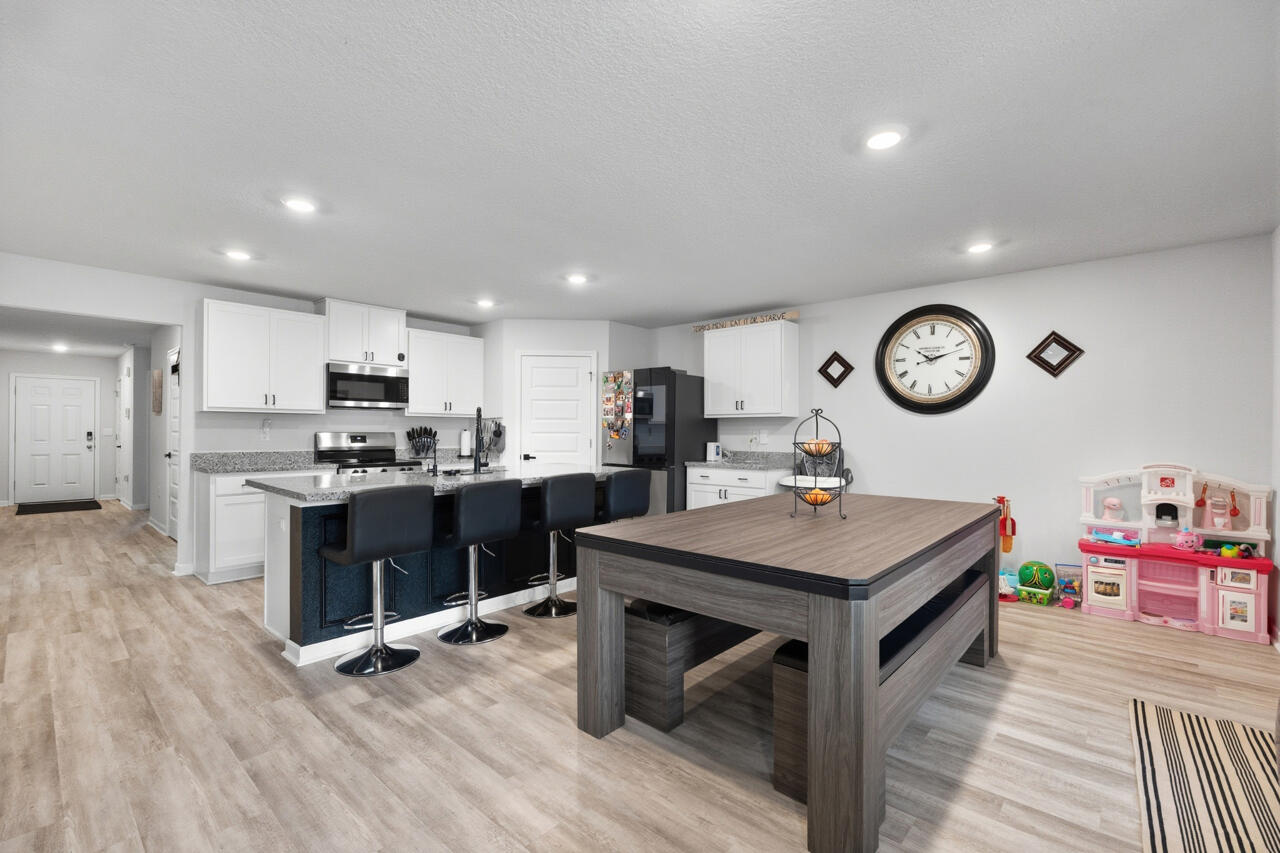 Day's Landing - Residential