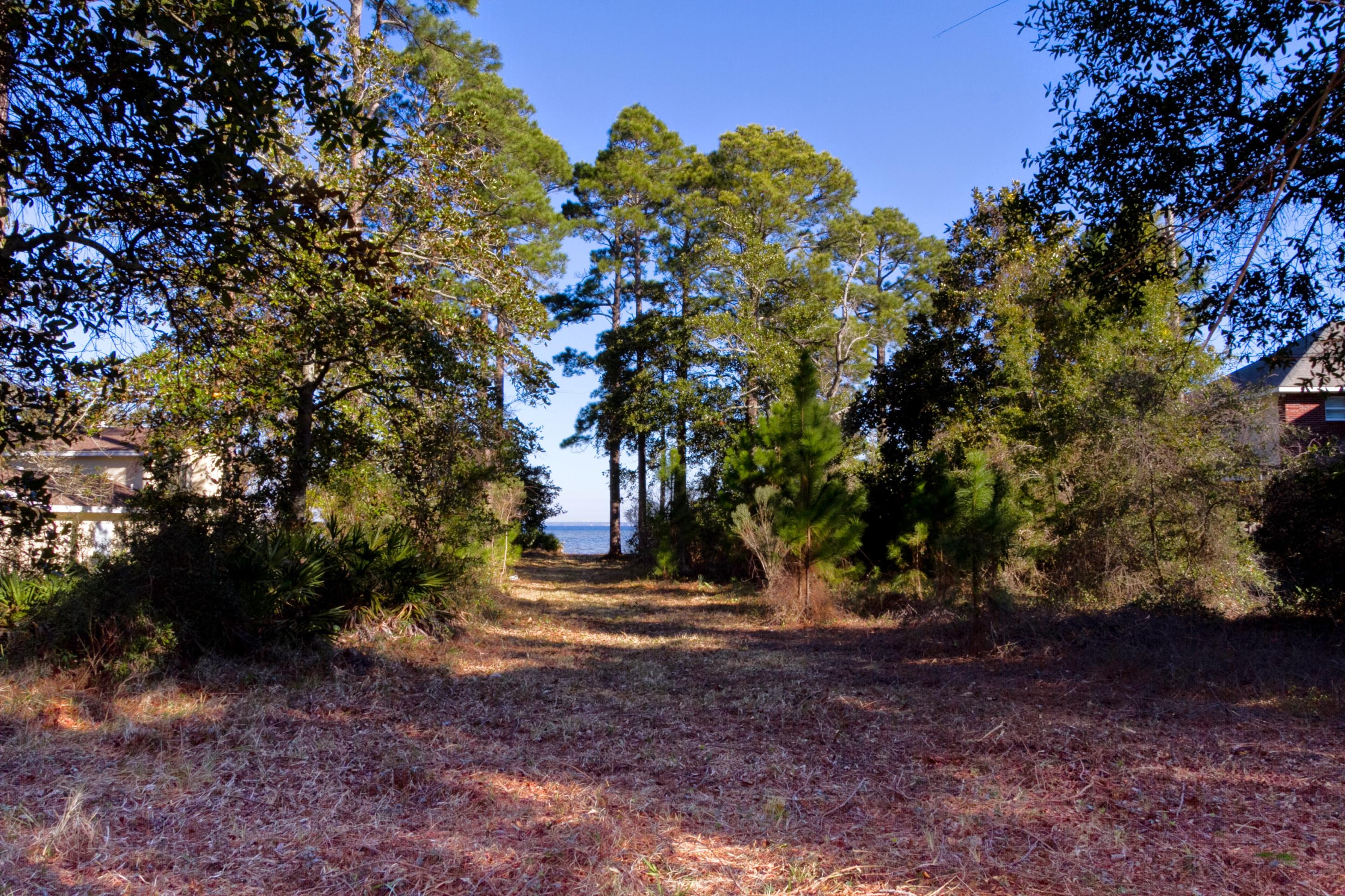 MORENO ACRES S/D - Land