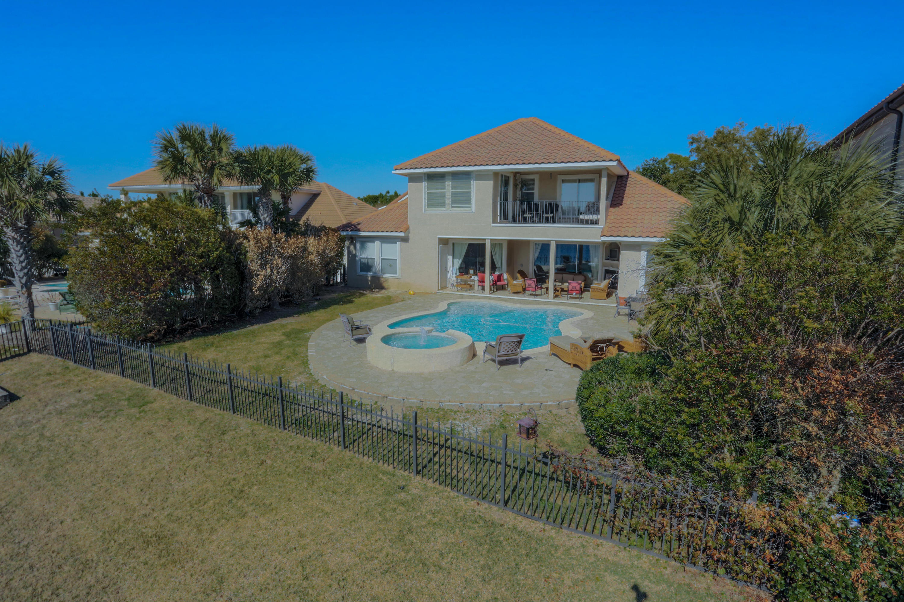 DESTINY EAST - Residential