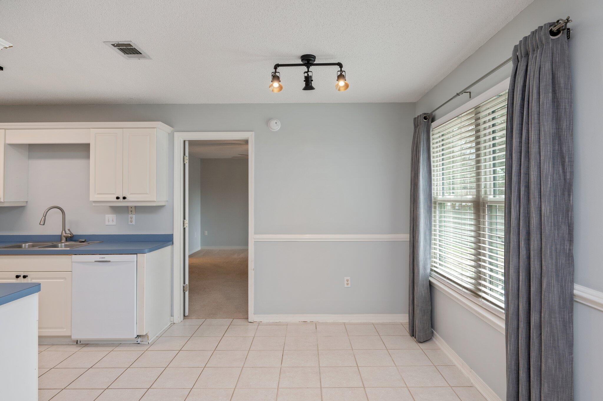 COUNTRYVIEW EST 4TH PH VI - Residential