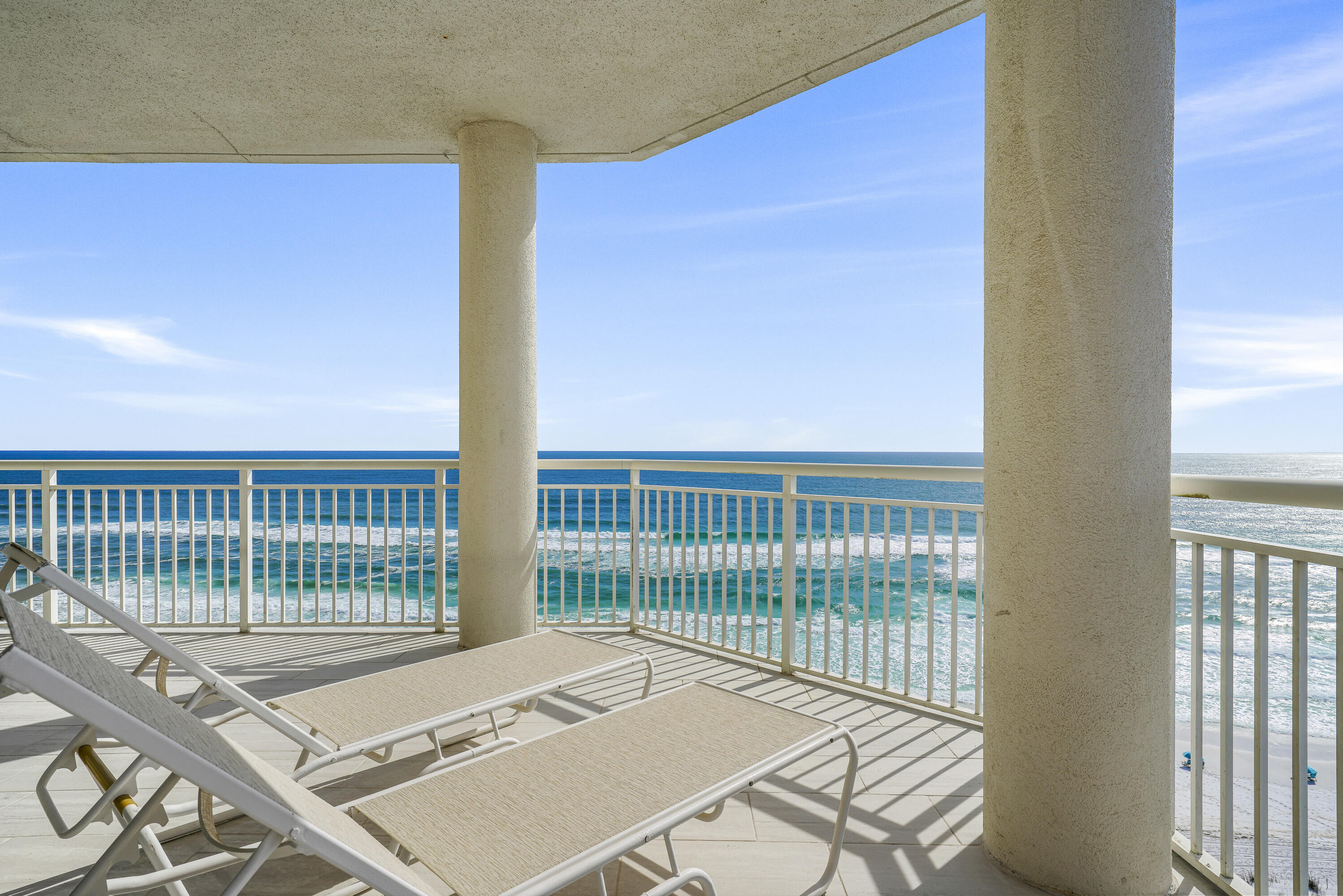 HIDDEN DUNES GRAND VILLAS - Residential