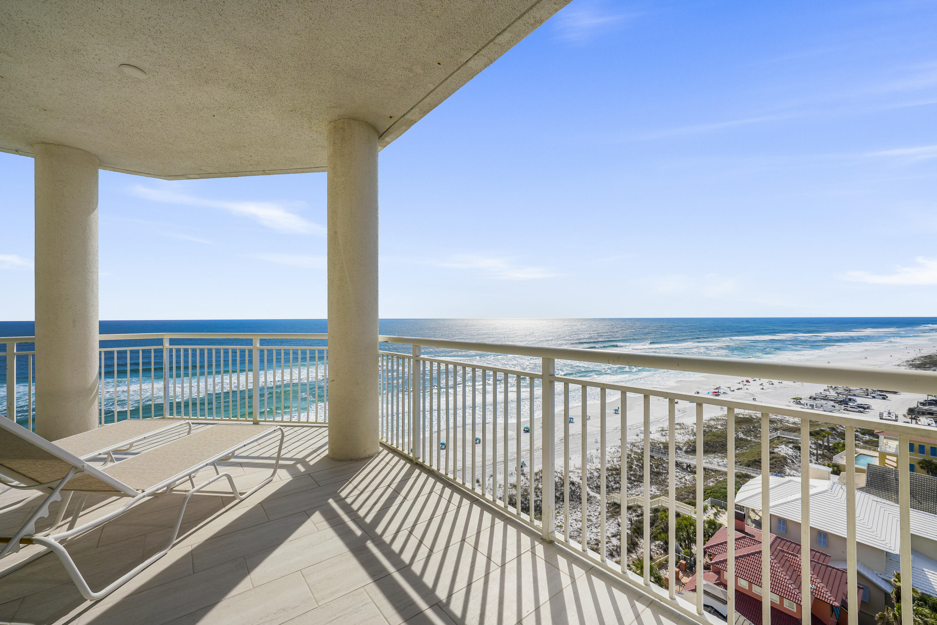 HIDDEN DUNES GRAND VILLAS - Residential