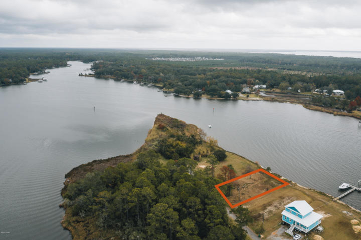 Bayou Lagrange - Land