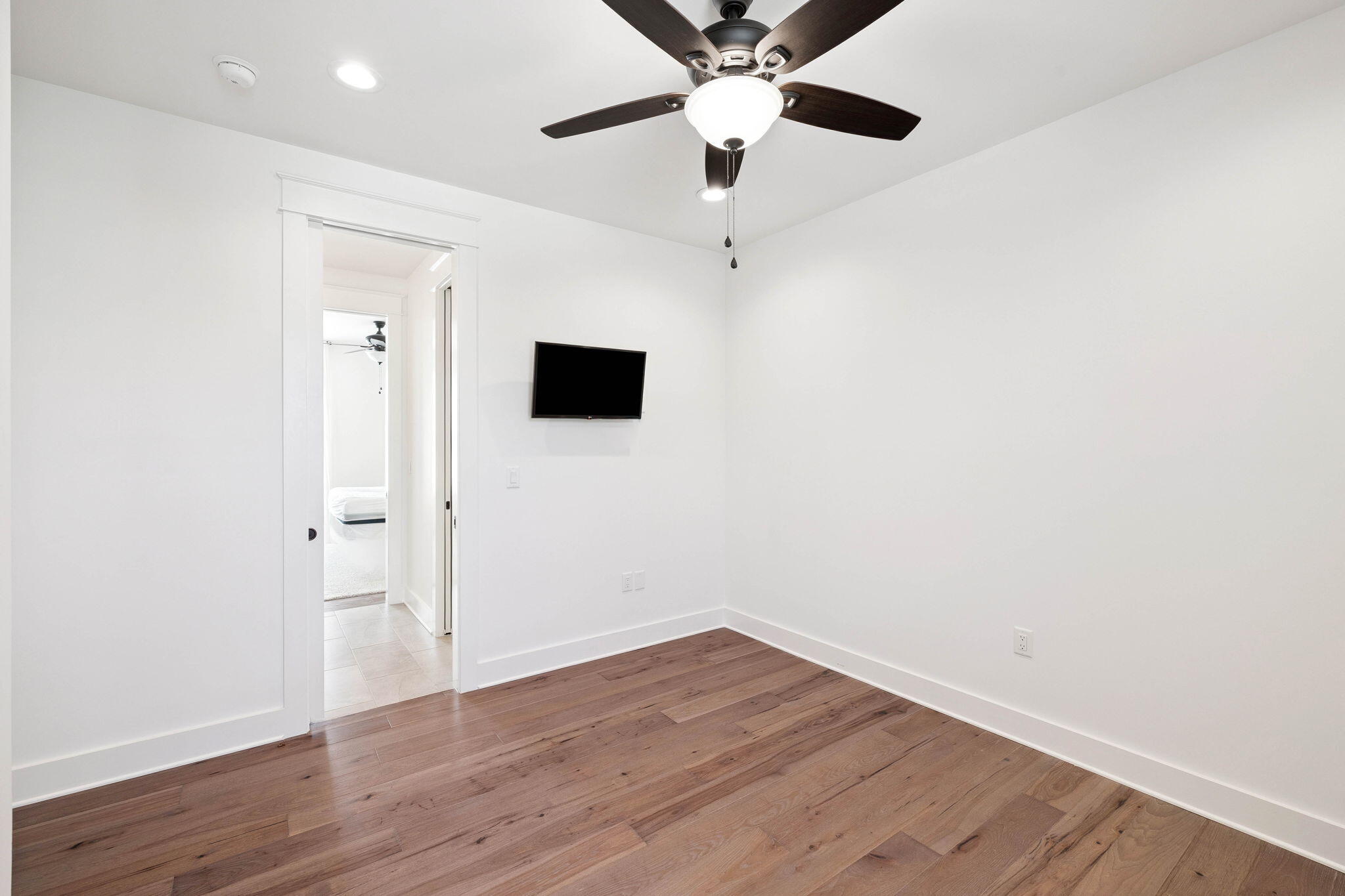 RidgeWalk - Residential
