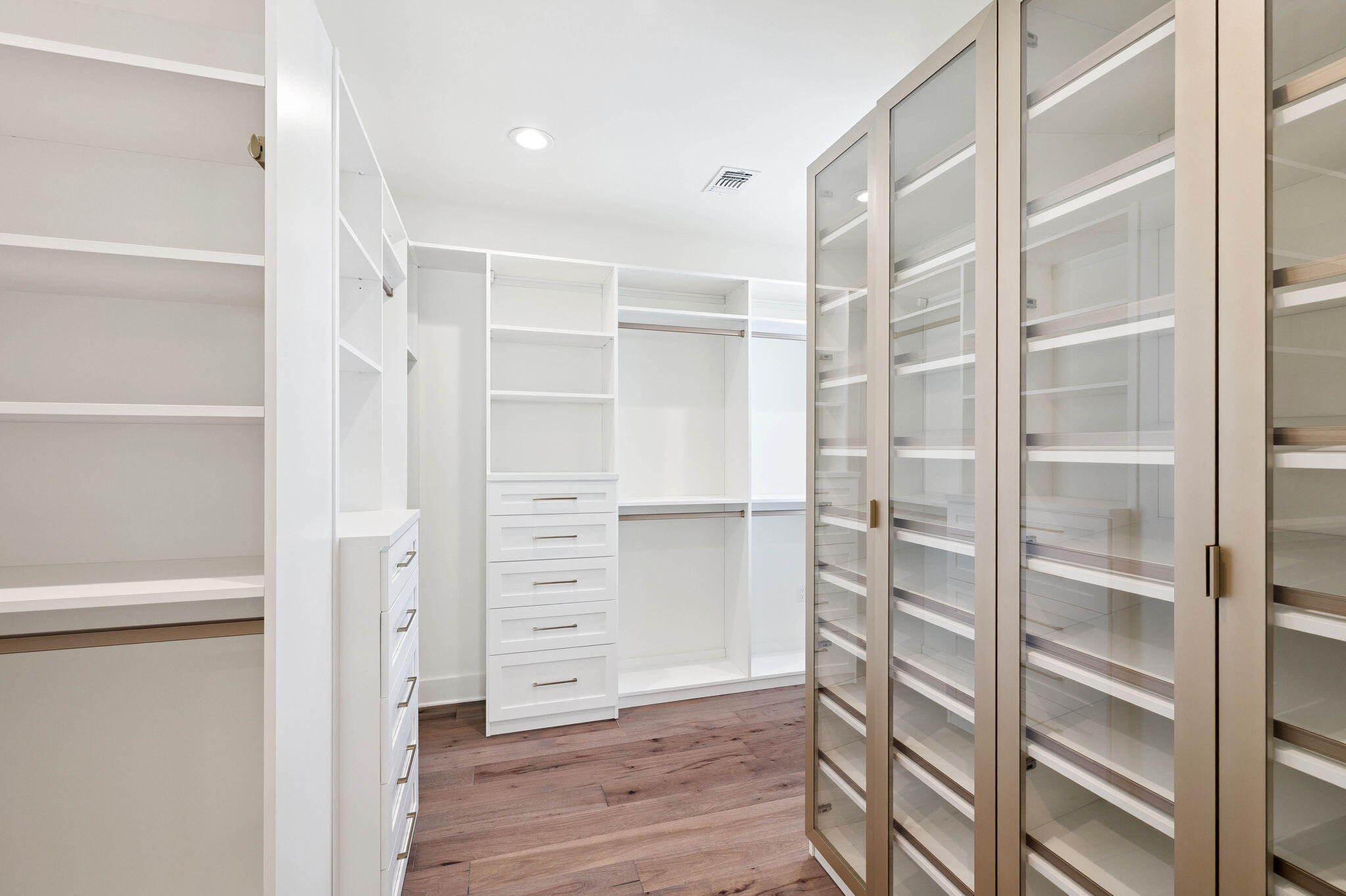 RidgeWalk - Residential