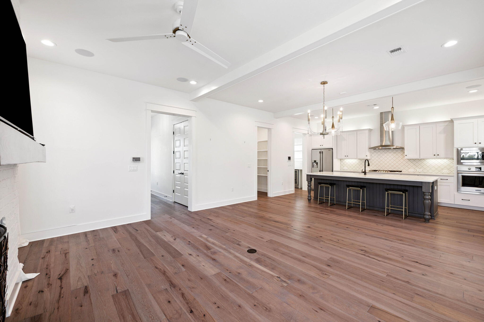 RidgeWalk - Residential
