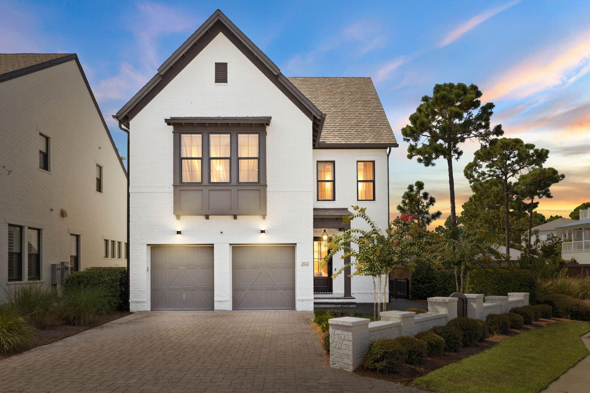 RidgeWalk - Residential