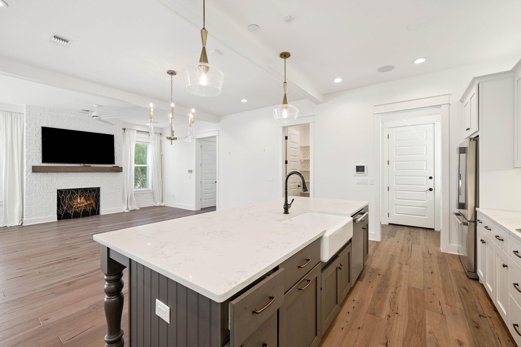 RidgeWalk - Residential