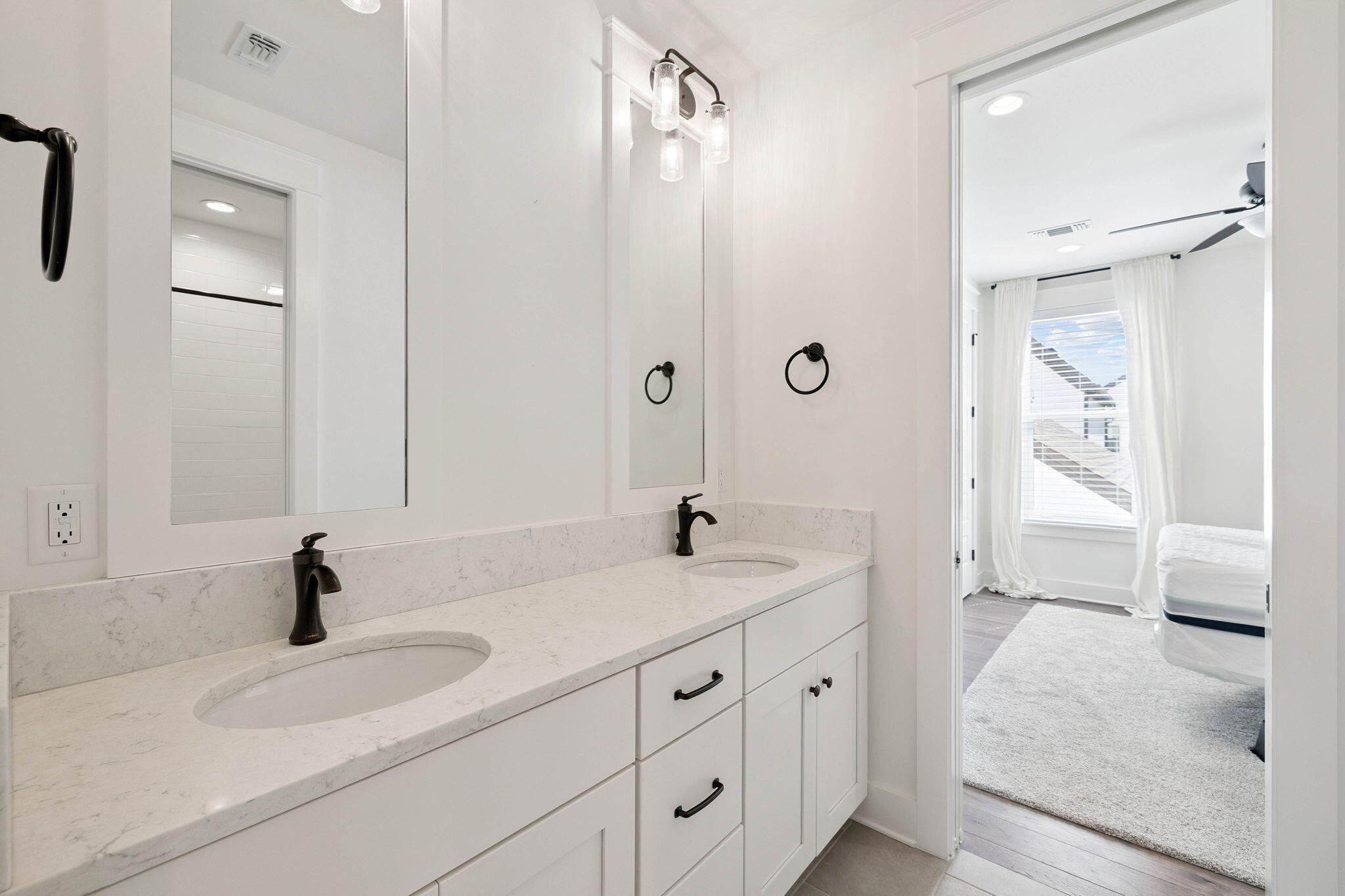RidgeWalk - Residential