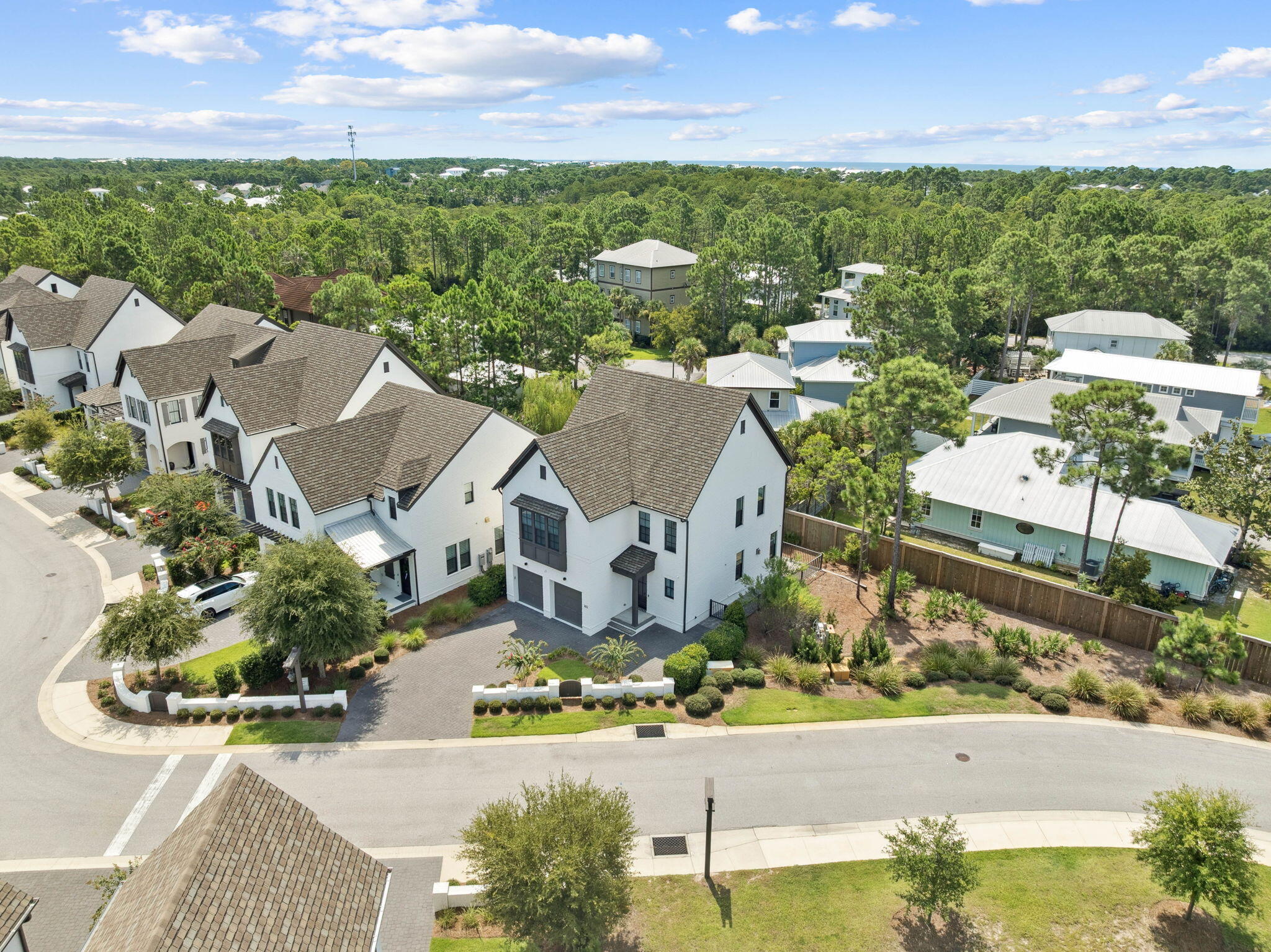 RidgeWalk - Residential