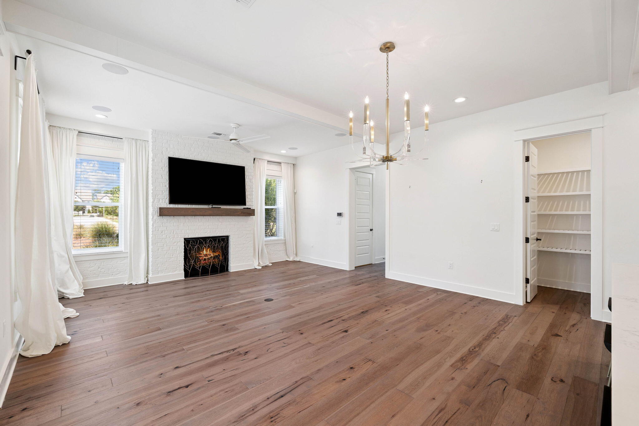 RidgeWalk - Residential
