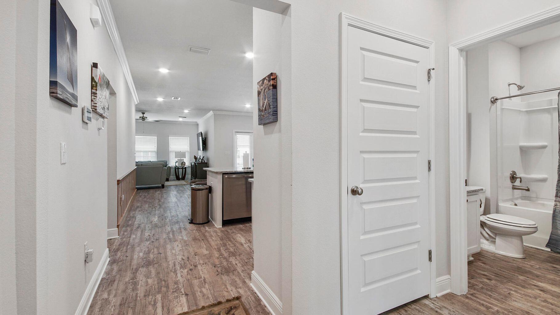 HAMMOCK BAY - FIREFLY - Residential Lease