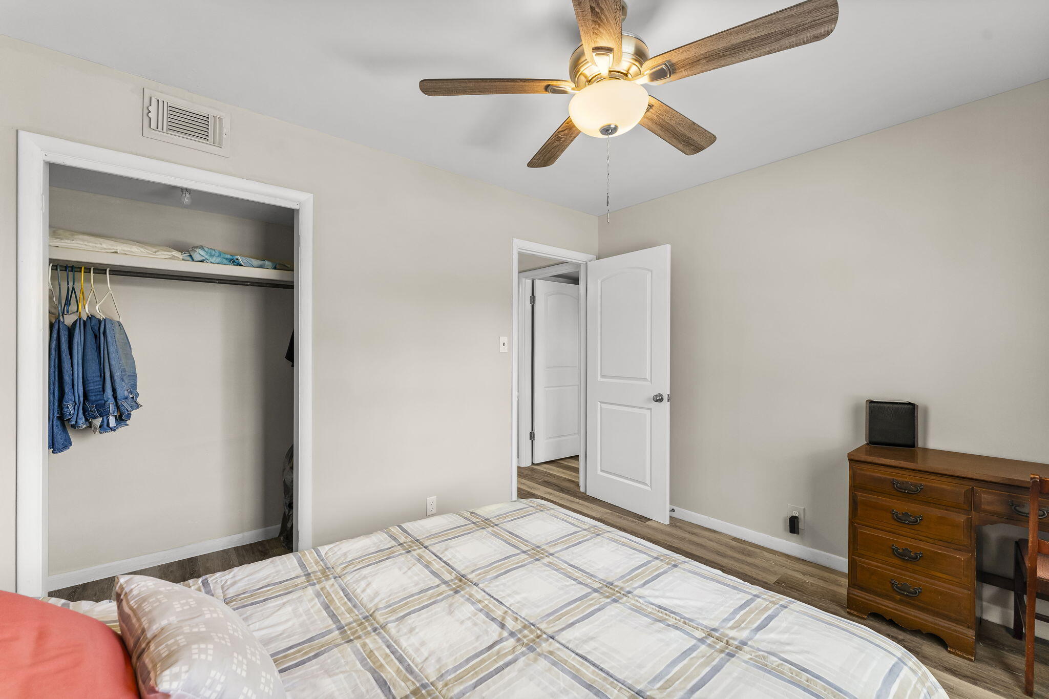 WOODLAWN UNIT 1 - Residential