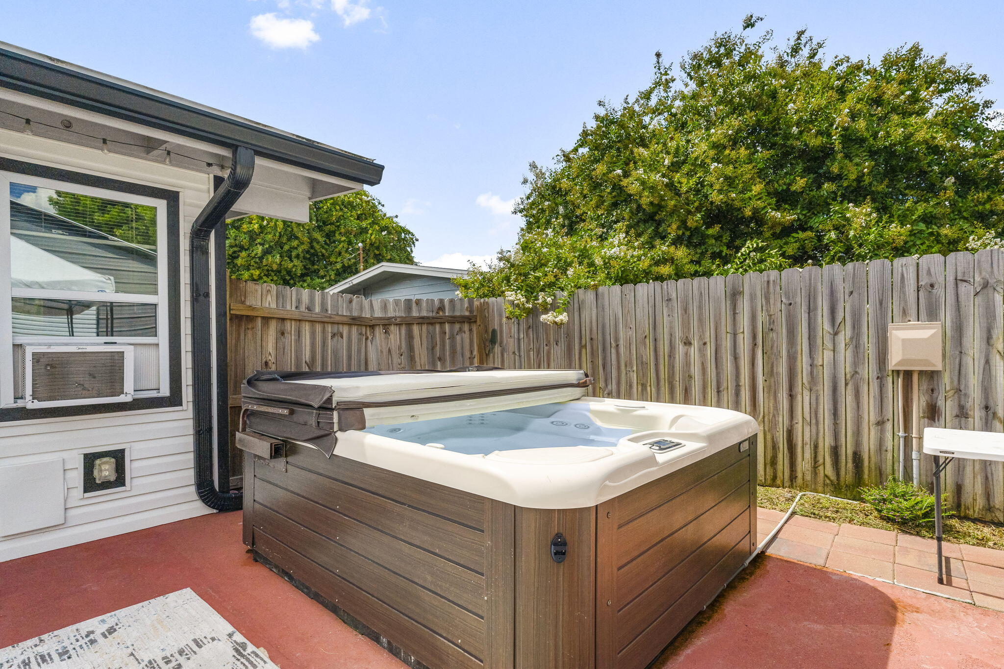 WOODLAWN UNIT 1 - Residential