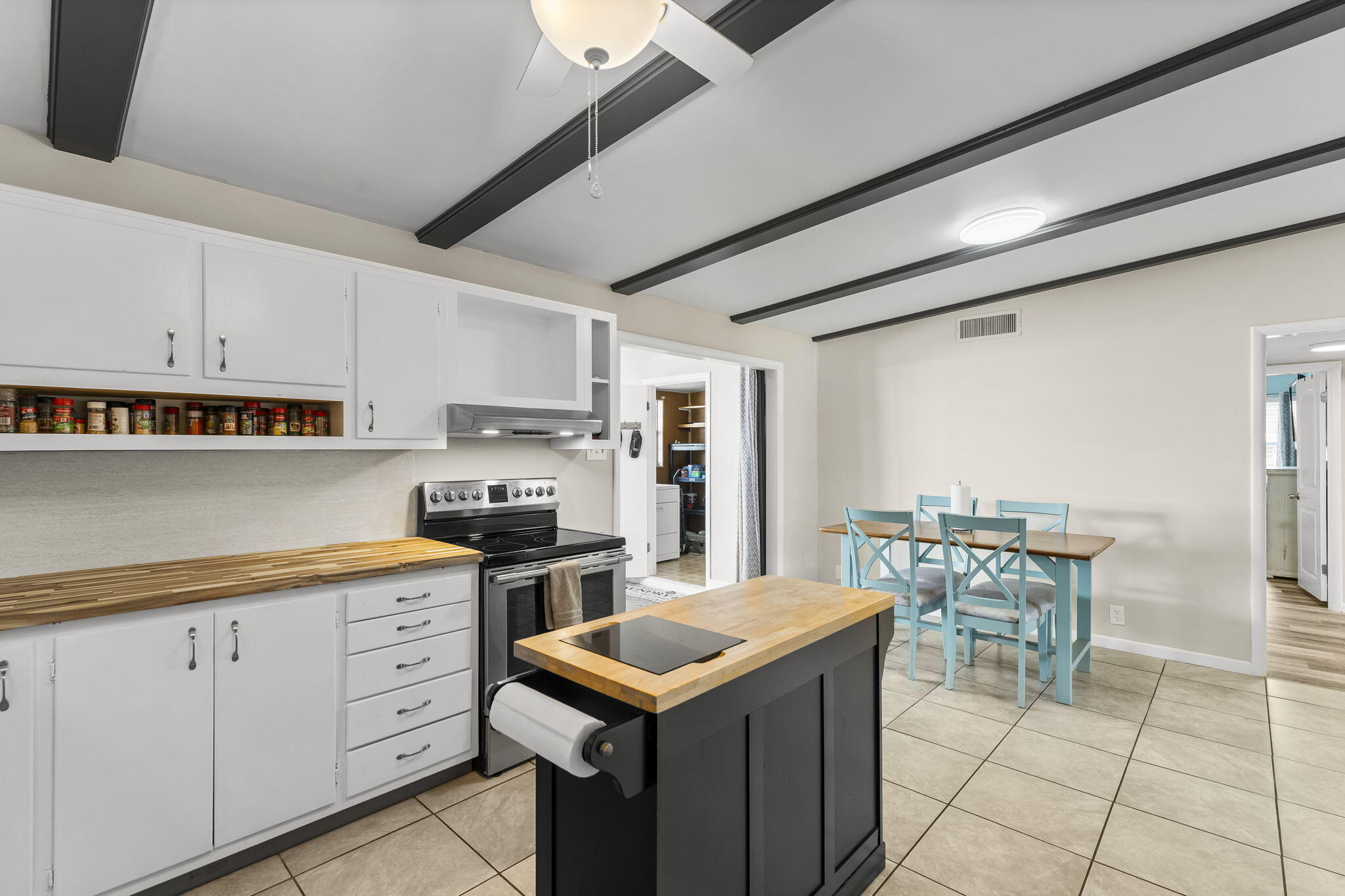 WOODLAWN UNIT 1 - Residential