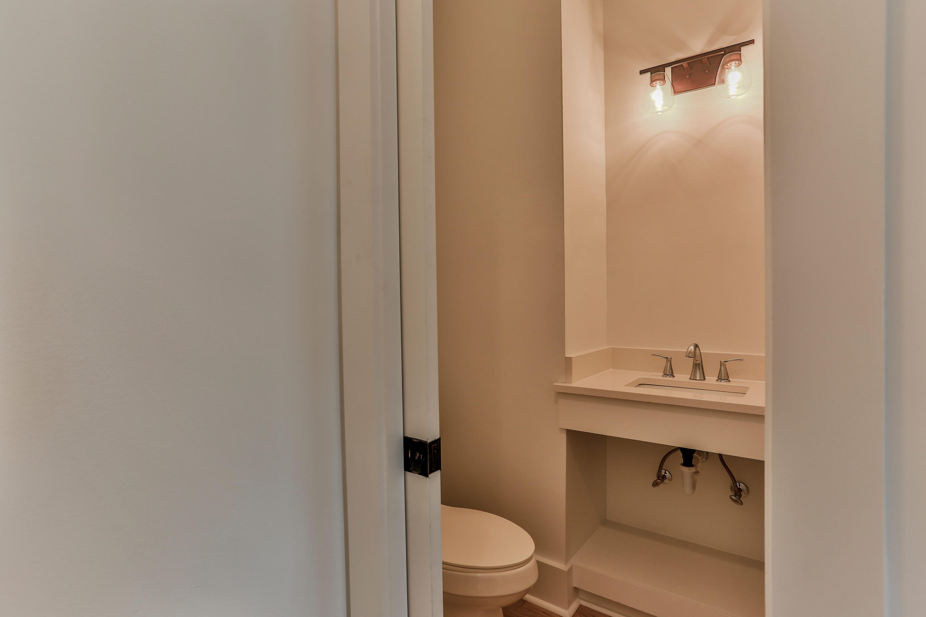 MAGNOLIA BEACH - Residential