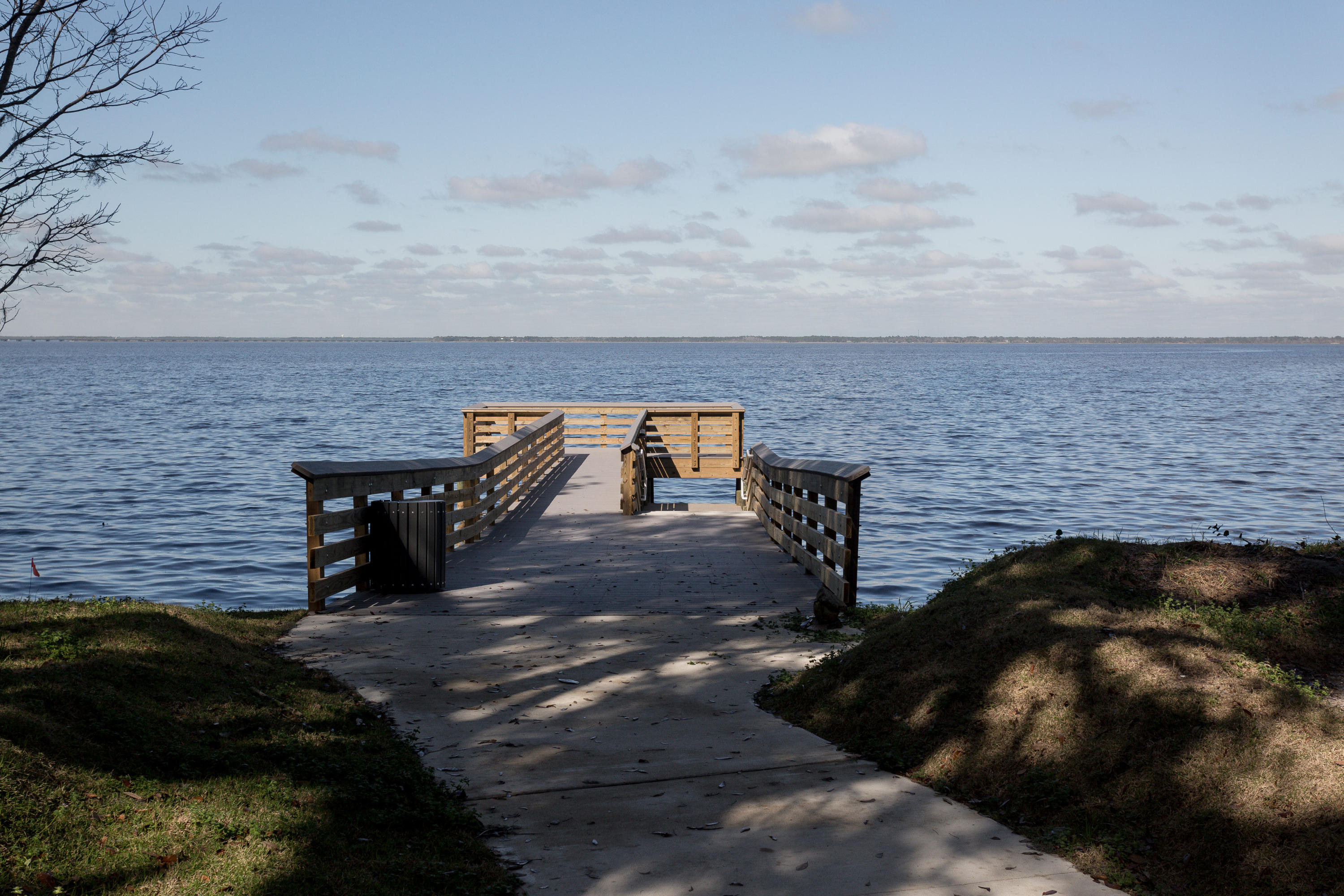MAGNOLIA BEACH - Residential