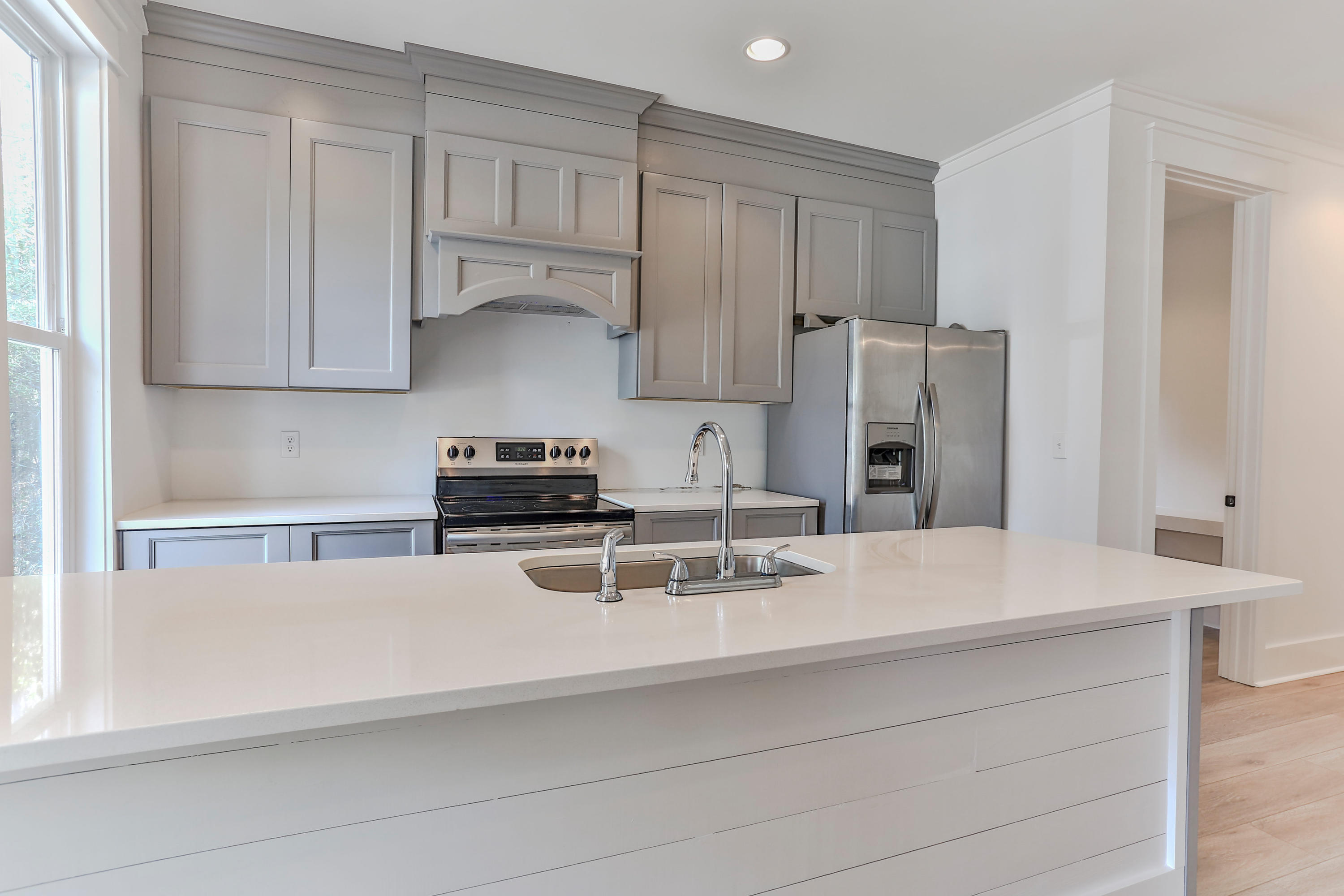 MAGNOLIA BEACH - Residential