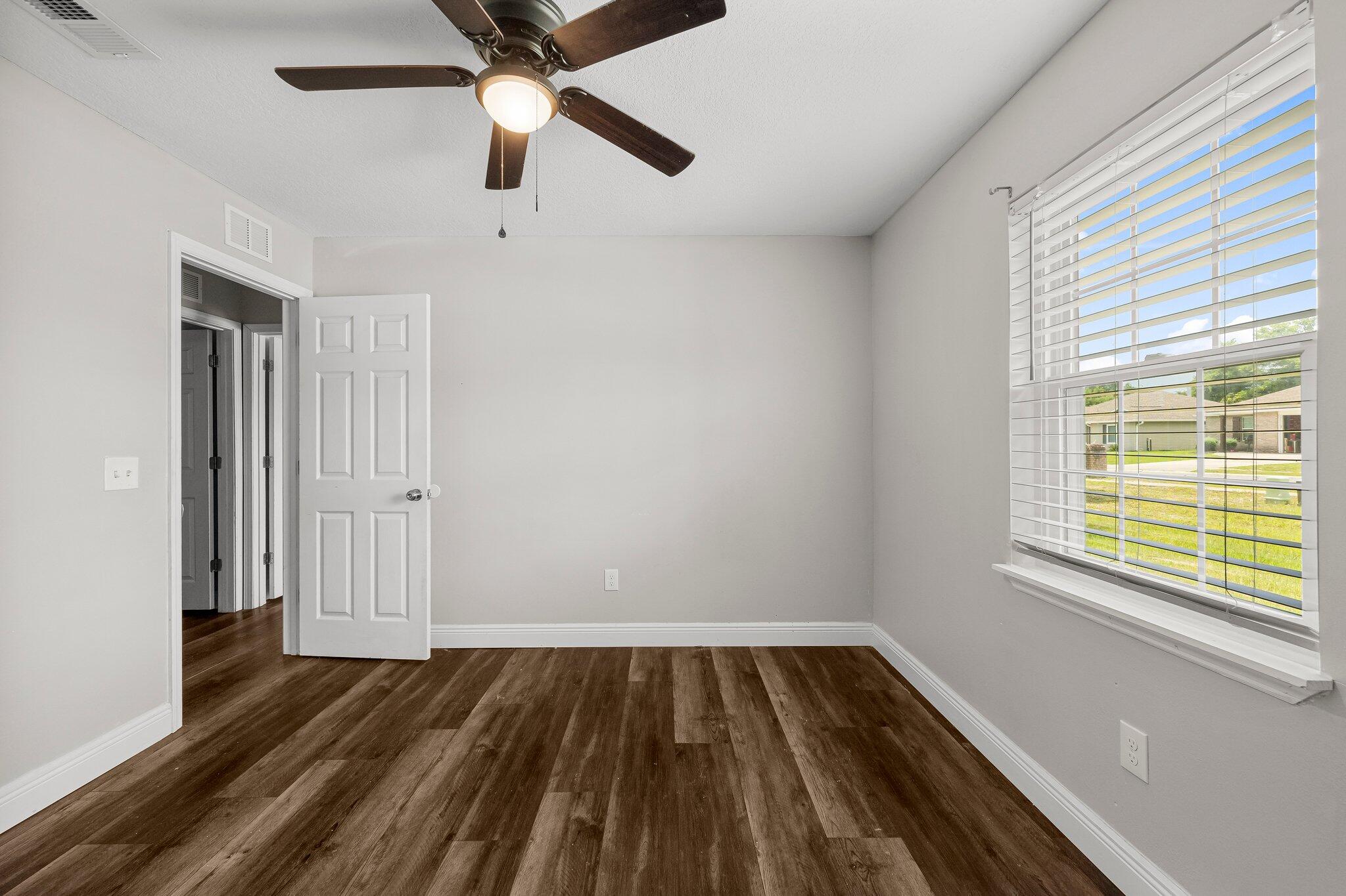 SHADOW BAY UNIT 5 - Residential
