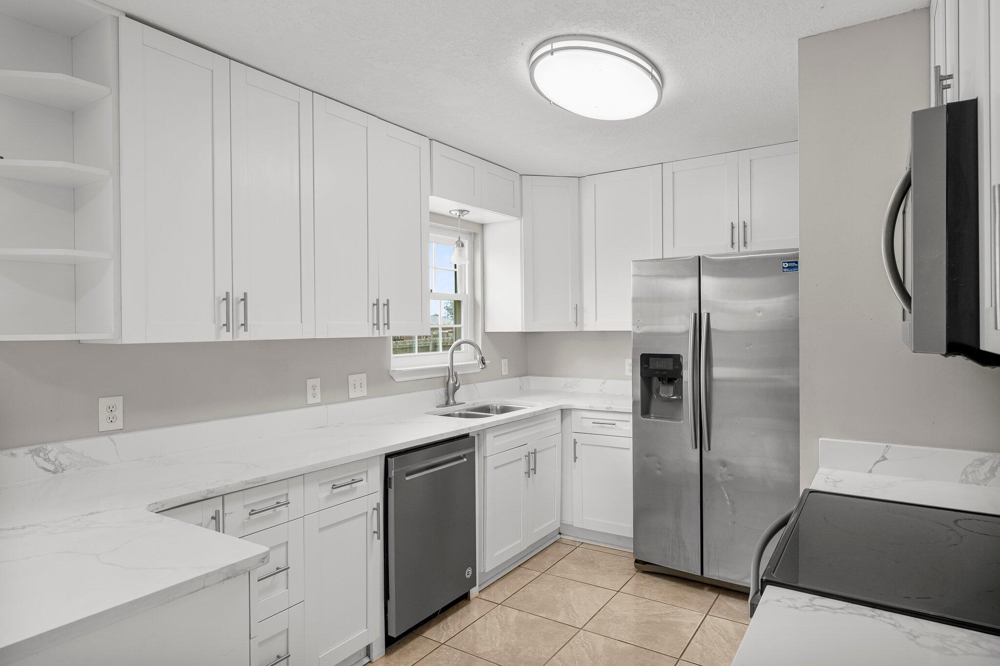 SHADOW BAY UNIT 5 - Residential